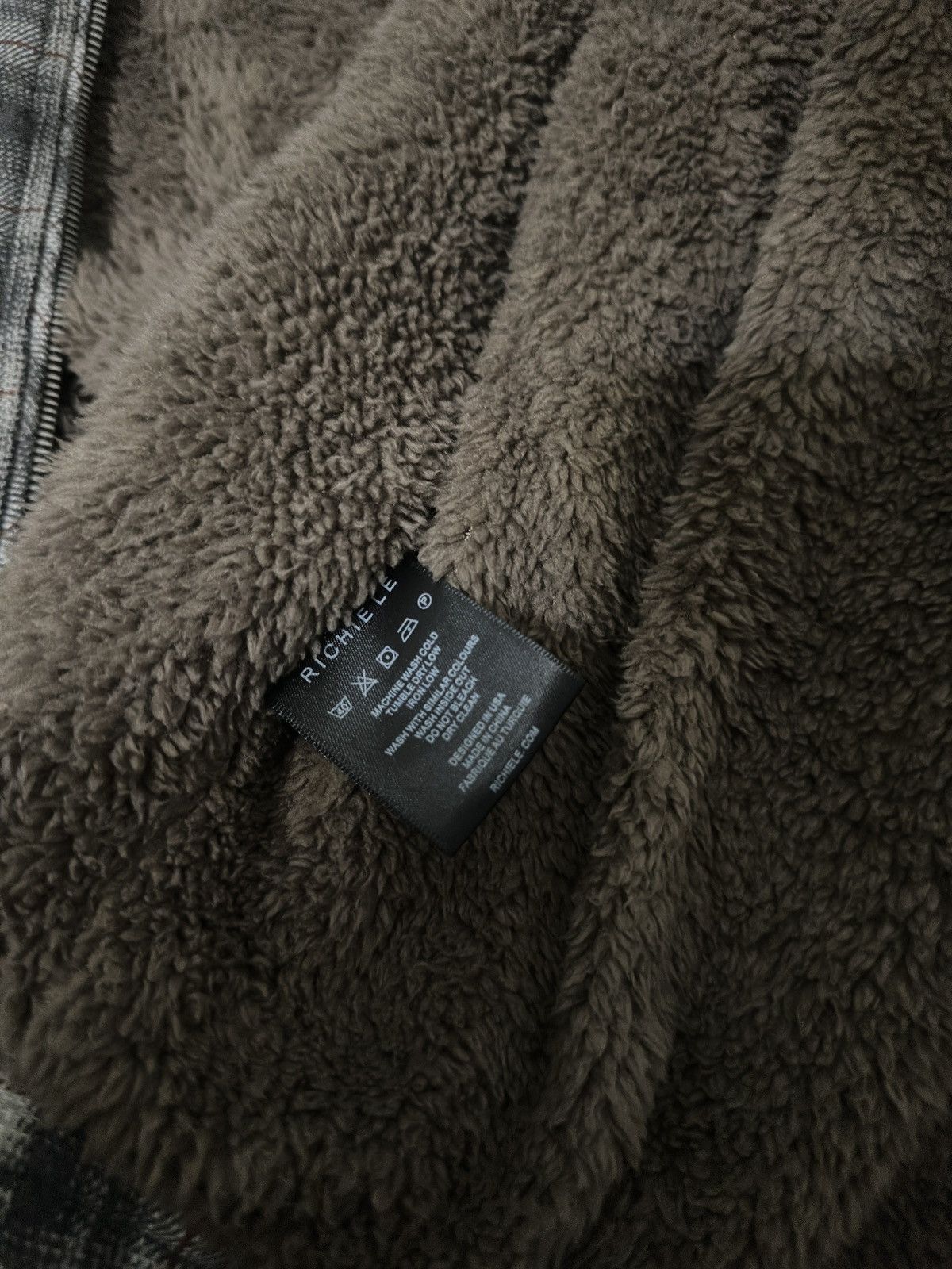 Richie Le Collection Richie Le Collection Sherpa Flannel Size US L / EU 52-54 / 3 - 3 Thumbnail