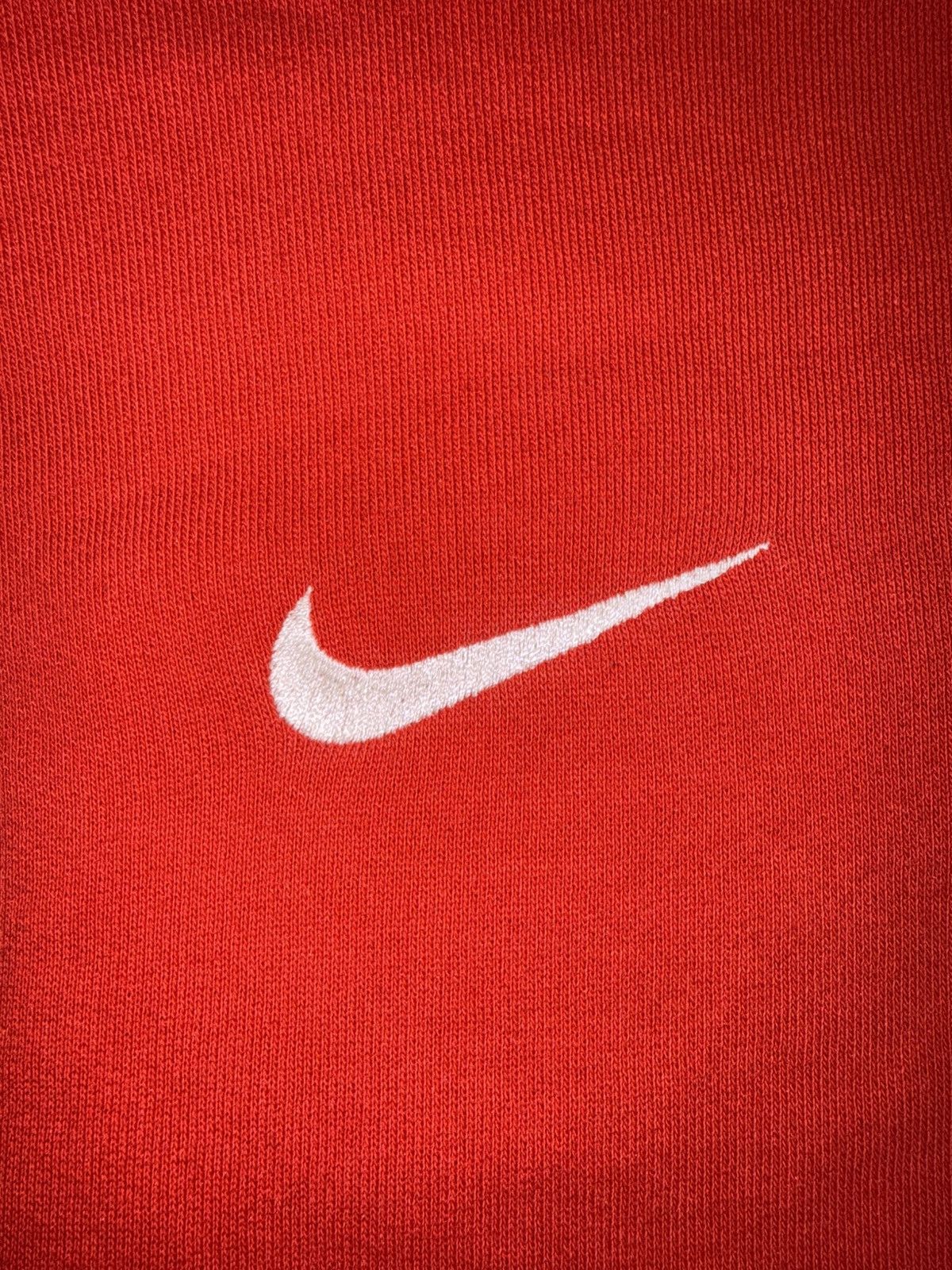 Nike Nike Team Red Crewneck Sweatshirt - Right Chest Swoosh Size US XL / EU 56 / 4 - 4 Thumbnail