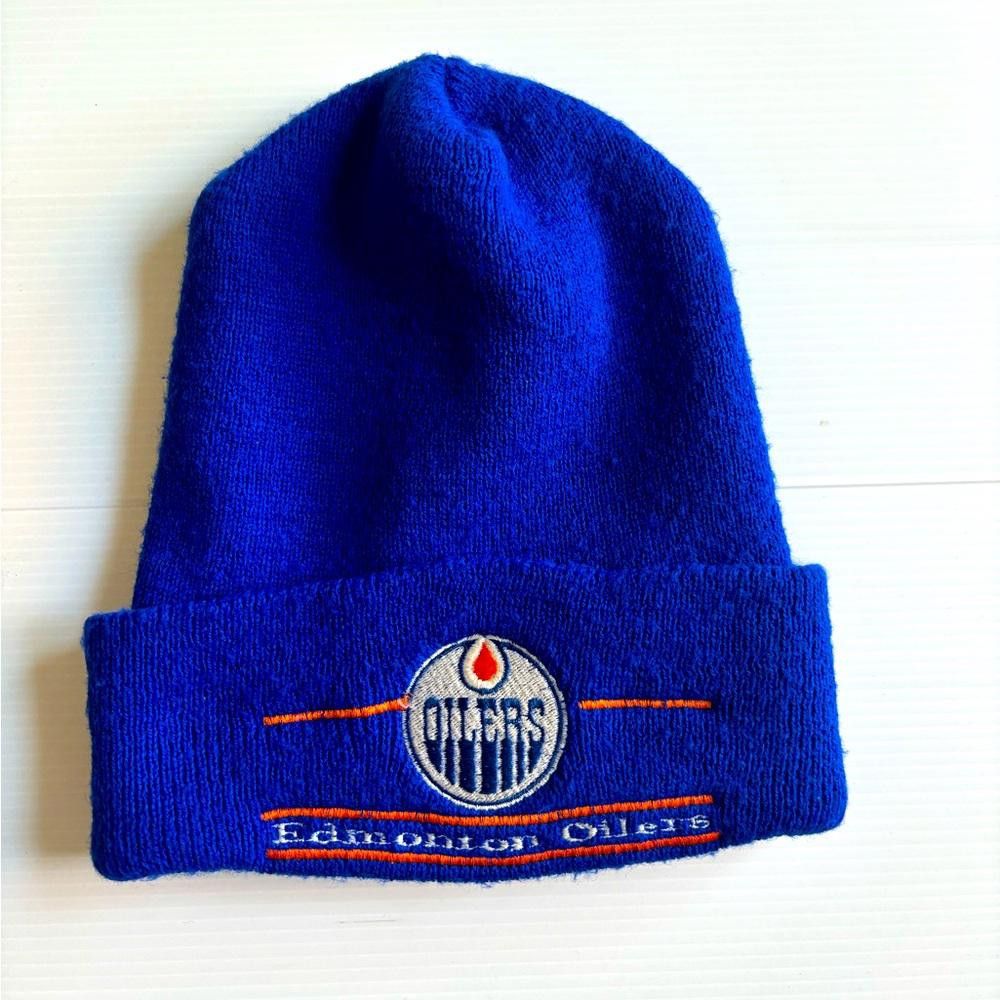 NHL Vintage NHL Oilers Blue Winter Hat Beanie Size ONE SIZE - 1 Thumbnail
