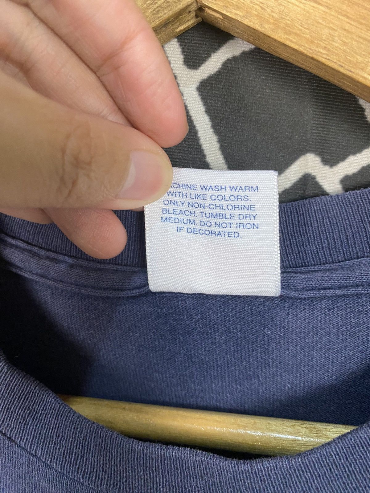 Supreme VTG Supreme 2007 Bo Jackson "Bo Knows" Graphic T-Shirt Size US M / EU 48-50 / 2 - 5 Thumbnail