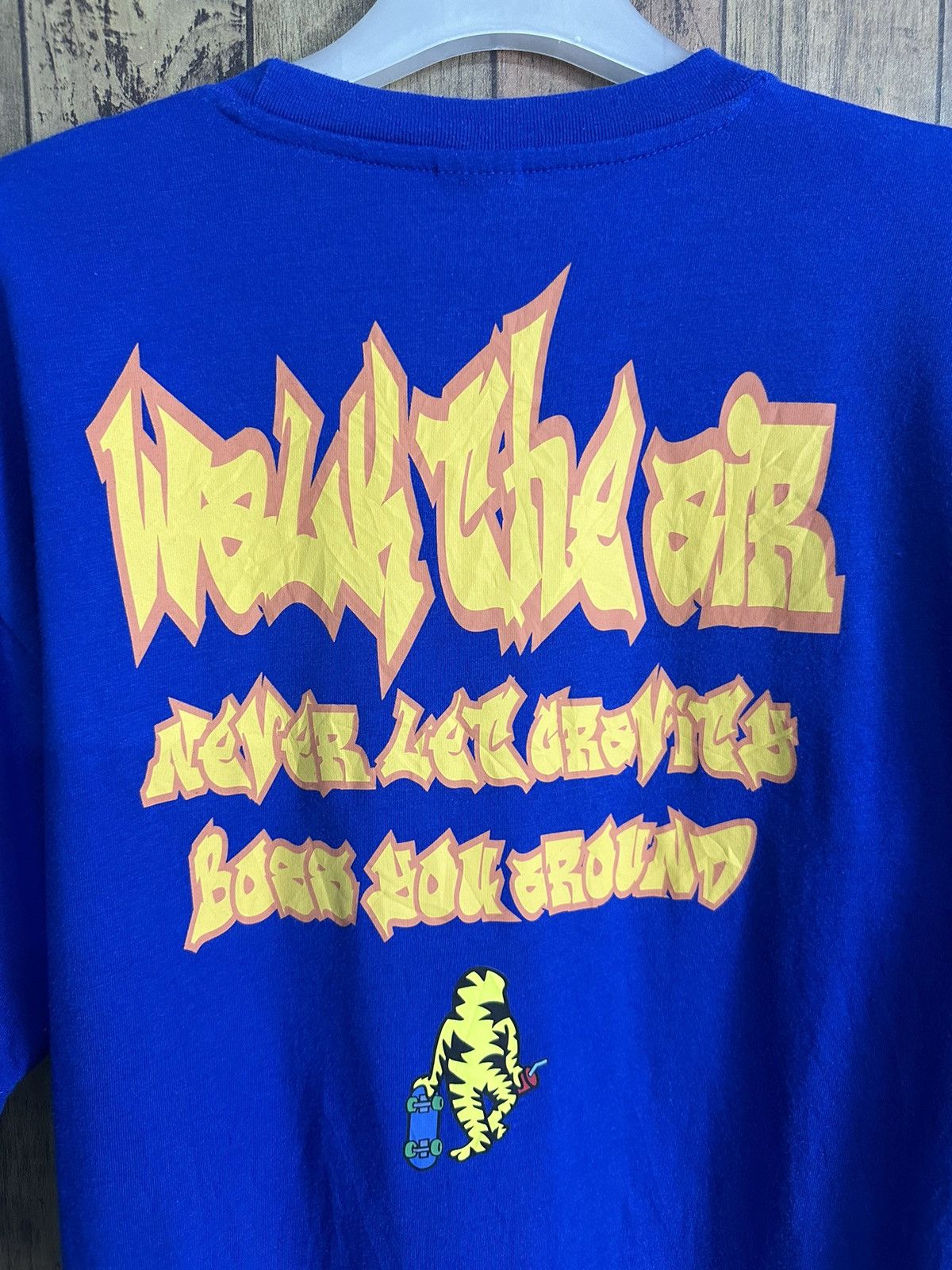 Airwalk Never Let Gravity Skate Tshirt A401