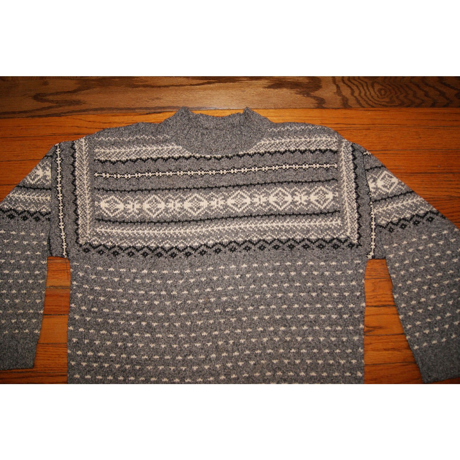 Liz Claiborne VTG Liz Sport Sweater Womens M Silk Blend Mock Neck Pullover Size M / US 6-8 / IT 42-44 - 3 Thumbnail