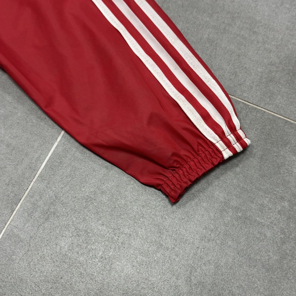Adidas Vintage Adidas Ventex Nylon Lightweight Jacket Men Size S Size US S / EU 44-46 / 1 - 8 Thumbnail