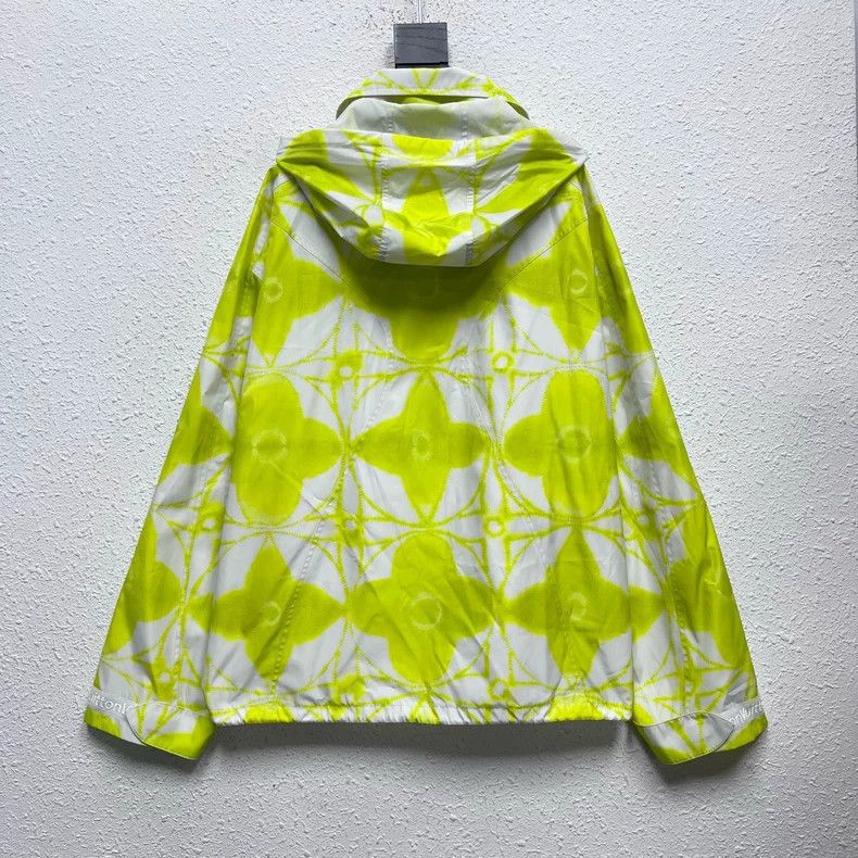 Louis Vuitton Louis Vuitton Lemon yellow three-flower full-print assault Size US M / EU 48-50 / 2 - 2 Thumbnail