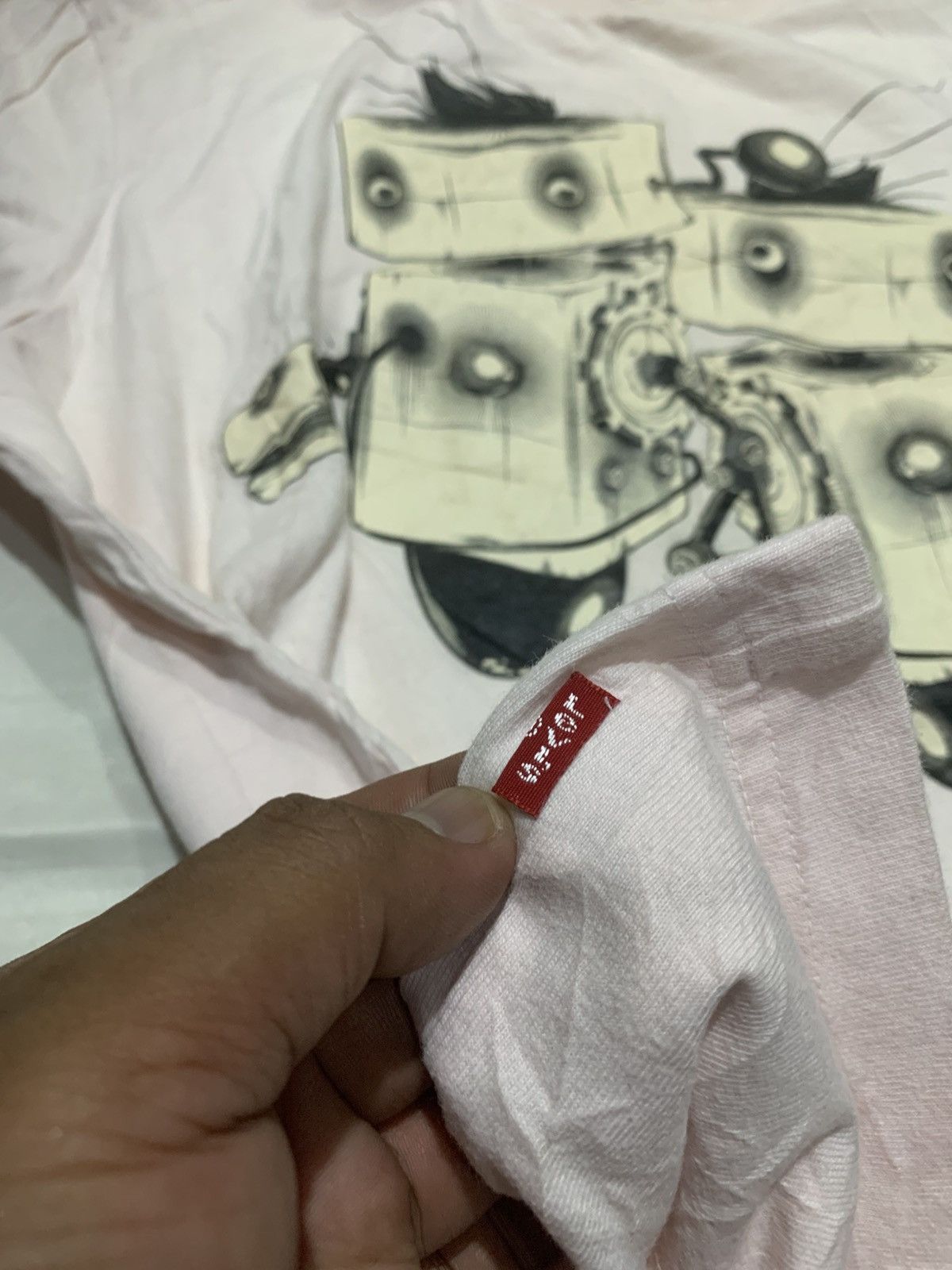 Levi's Japanese Levi's Valentine Tee Shirt Size US L / EU 52-54 / 3 - 7 Thumbnail