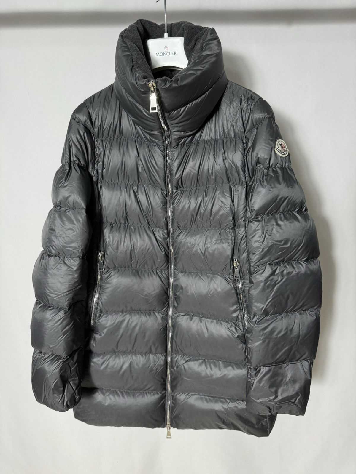 Moncler Moncler Torcyn Ladies Jacket Size S / US 4 / IT 40 - 1 Thumbnail