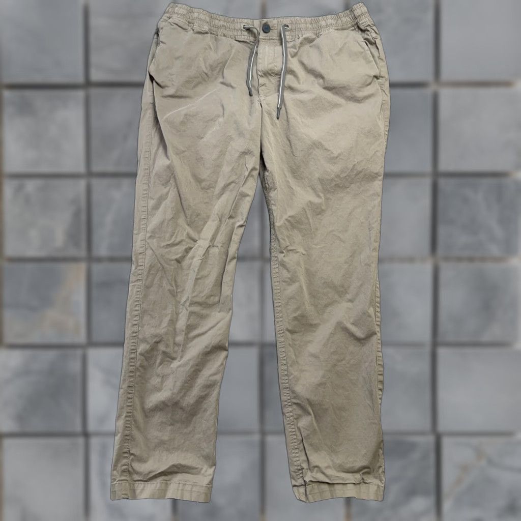 Tommy Bahama Tommy Bahama Pants Men XL 35x30 Sand Khaki Elastic Waist Drawstring Chino Casual Beige Cotton Spandex Size US 36 / EU 52 - 1 Thumbnail