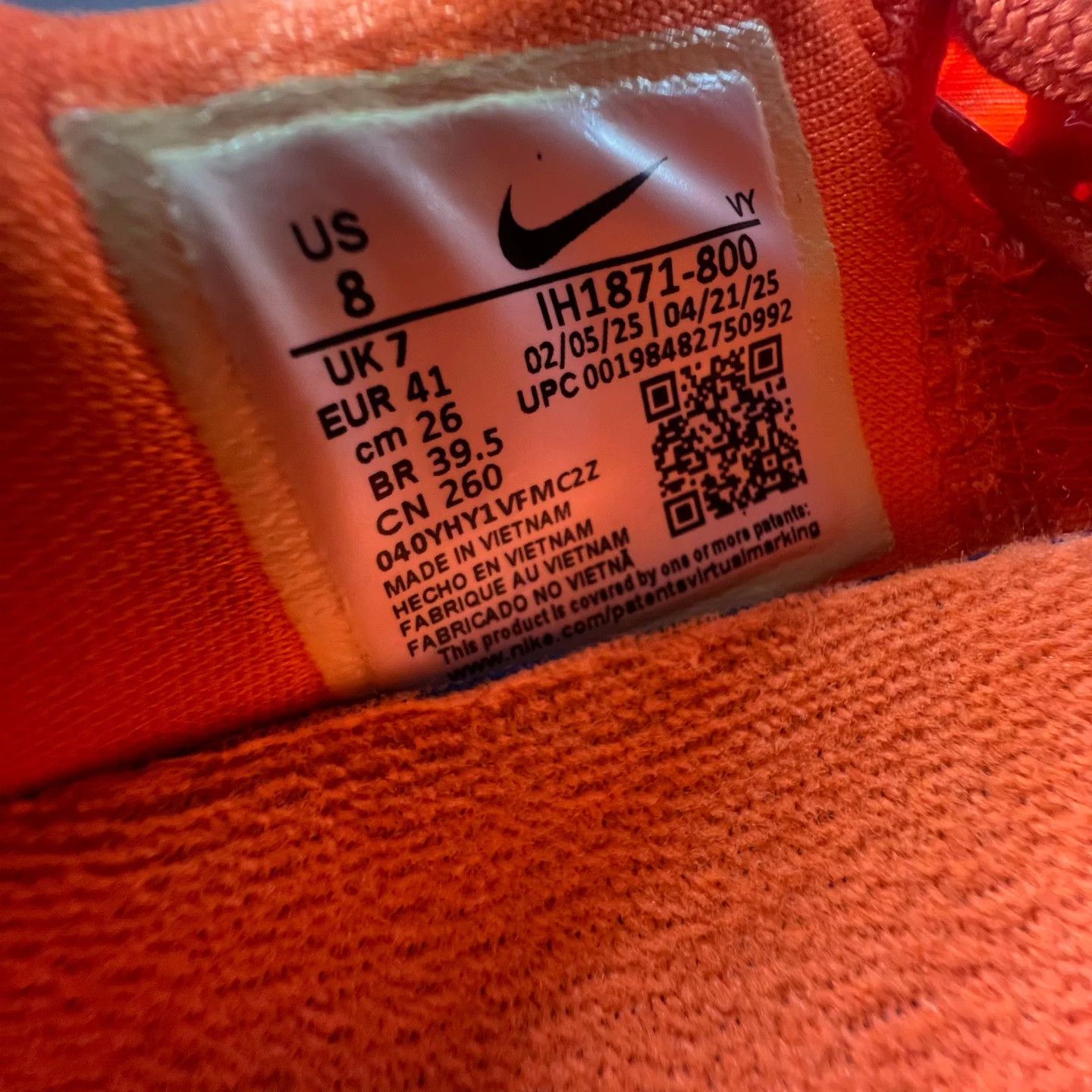 Nike ZK6 Orange Silver 41 Indoor Worn Size US 8 / EU 41 - 8 Thumbnail