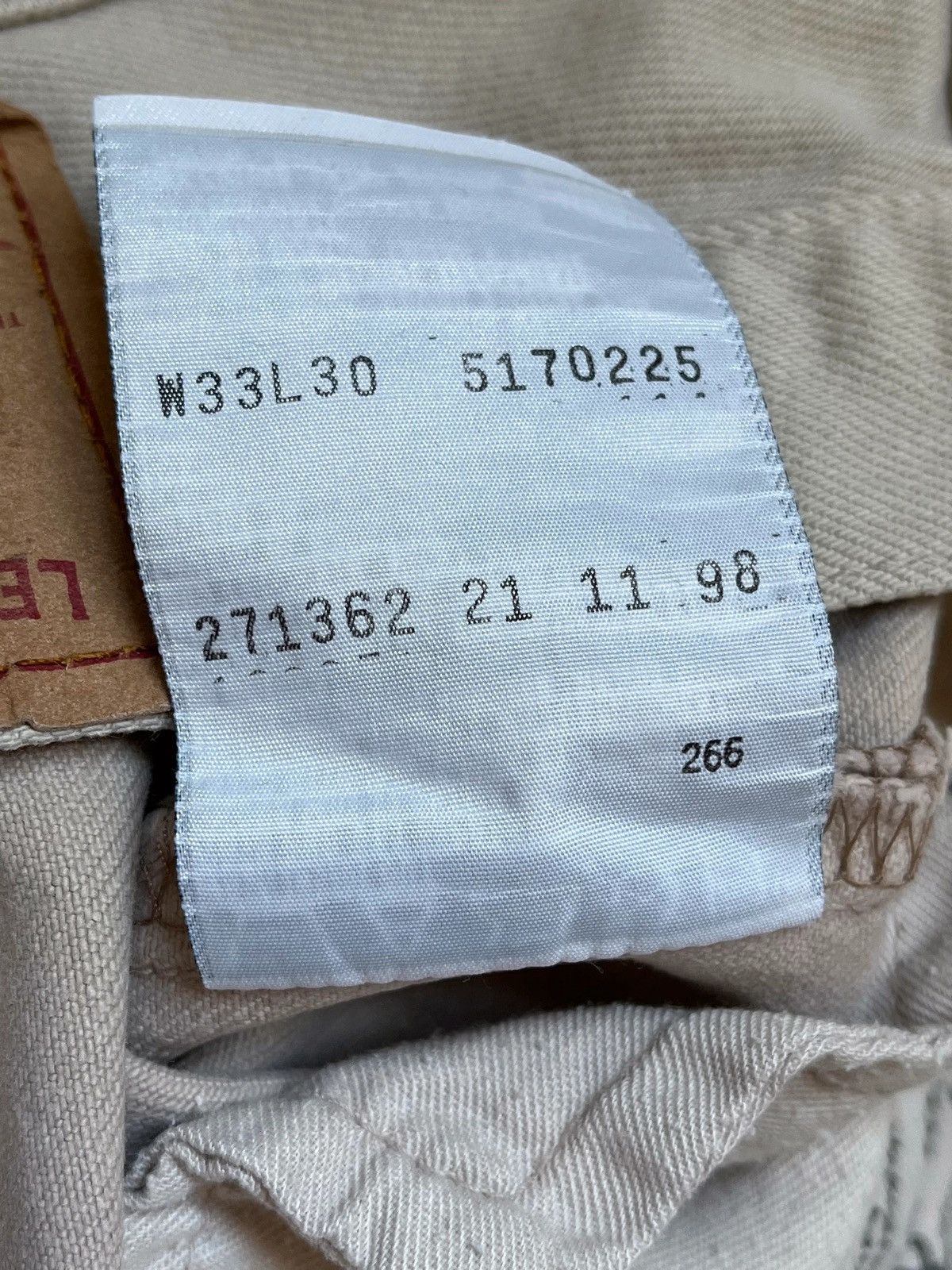 Levi's Levi’s 517 02 Deadstock Beige Denim Jeans Sz W 33 L 30 Size US 33 - 7 Thumbnail
