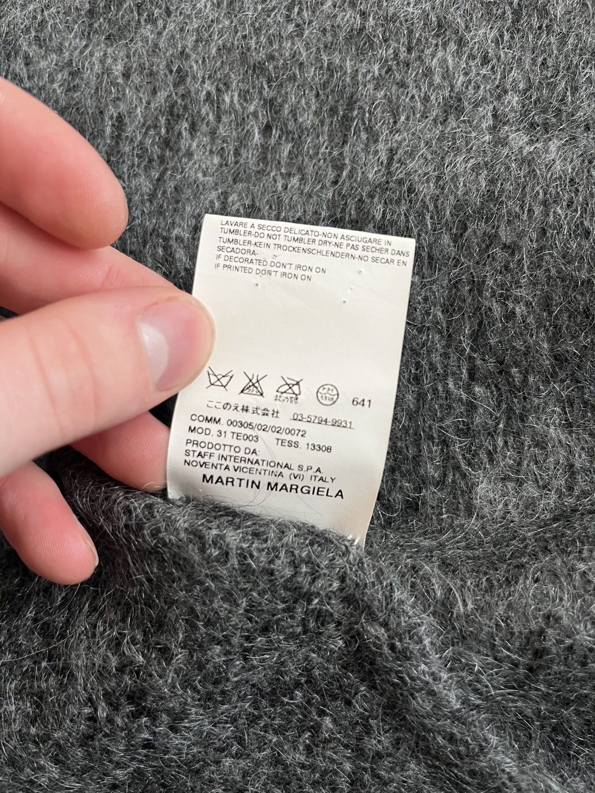 Maison Margiela Martin Margiela F/W2007 mohair reconstructed scarf Size ONE SIZE - 6 Thumbnail