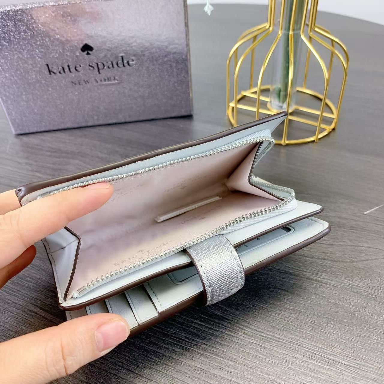 Kate Spade Kate Spade KJ021 Kenzie Boxed Glitter Medium Compact Wallet Size ONE SIZE - 6 Thumbnail