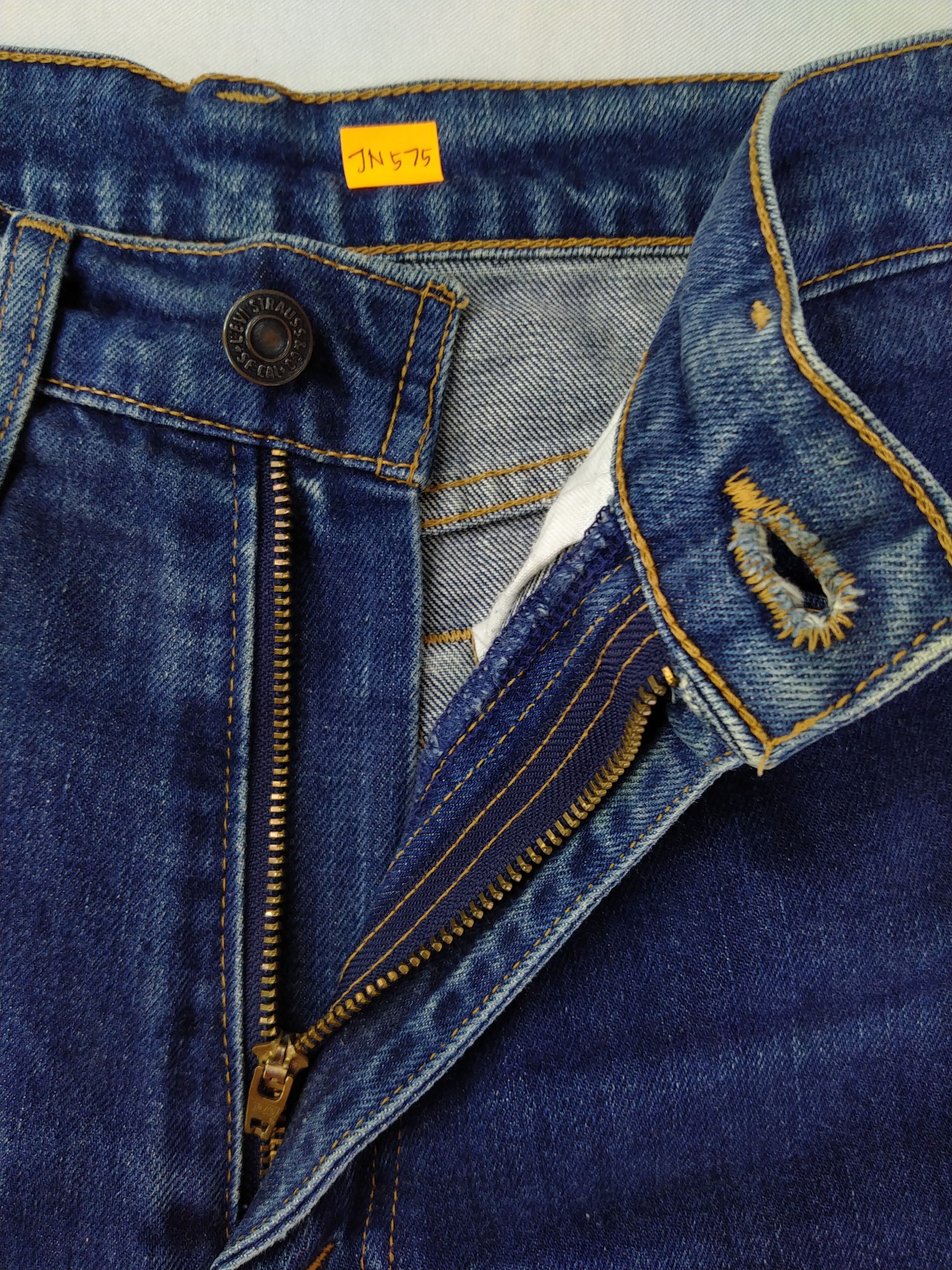 Levi's Dark Blue Vintage Levi's 515 Denim 27 x 26.5 -JN575 Size US 27 - 6 Thumbnail