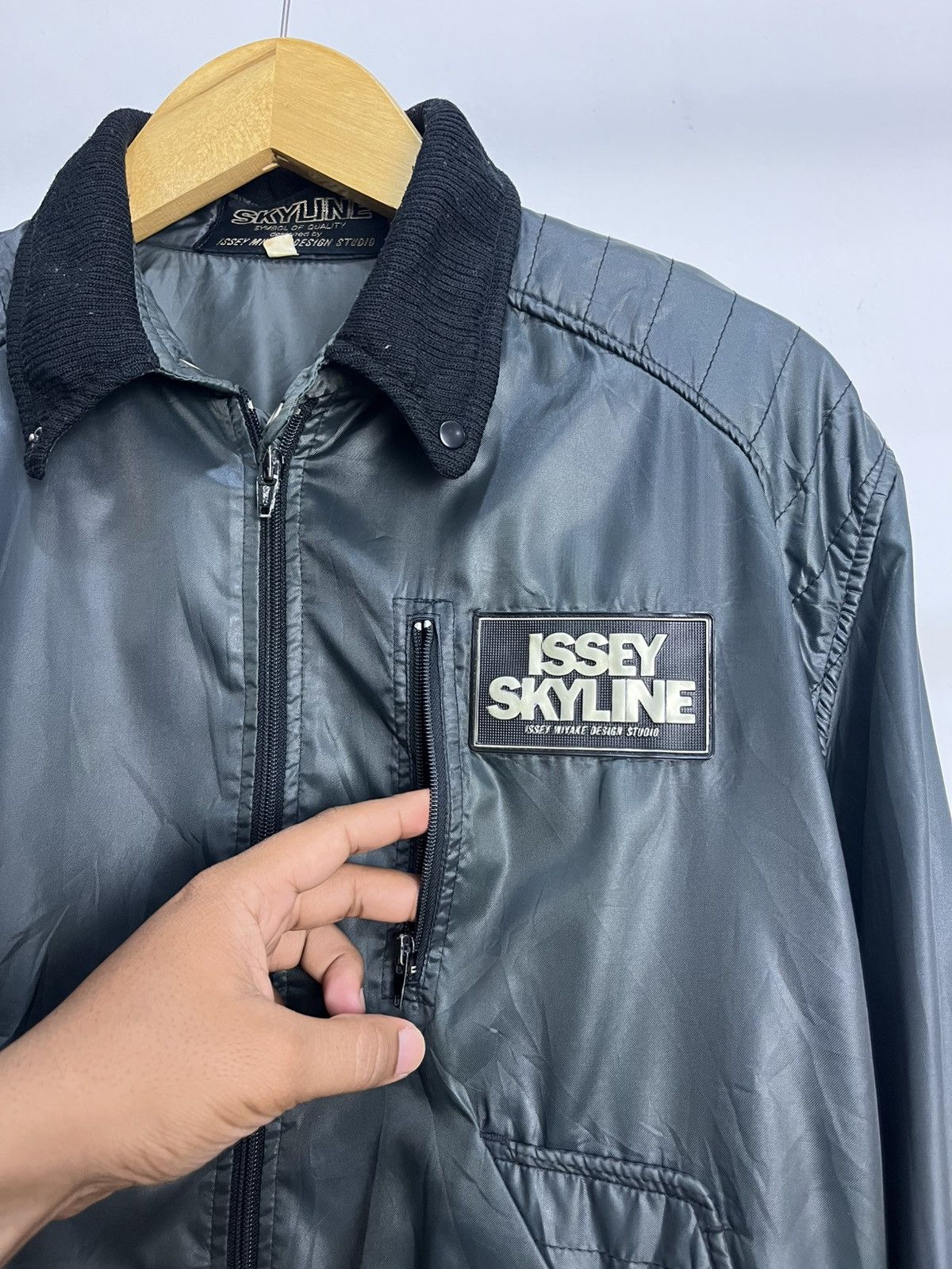 Issey Miyake 80’s Issey Miyake X nissan “ Skyline “ Bomber Jacket Size US L / EU 52-54 / 3 - 3 Thumbnail
