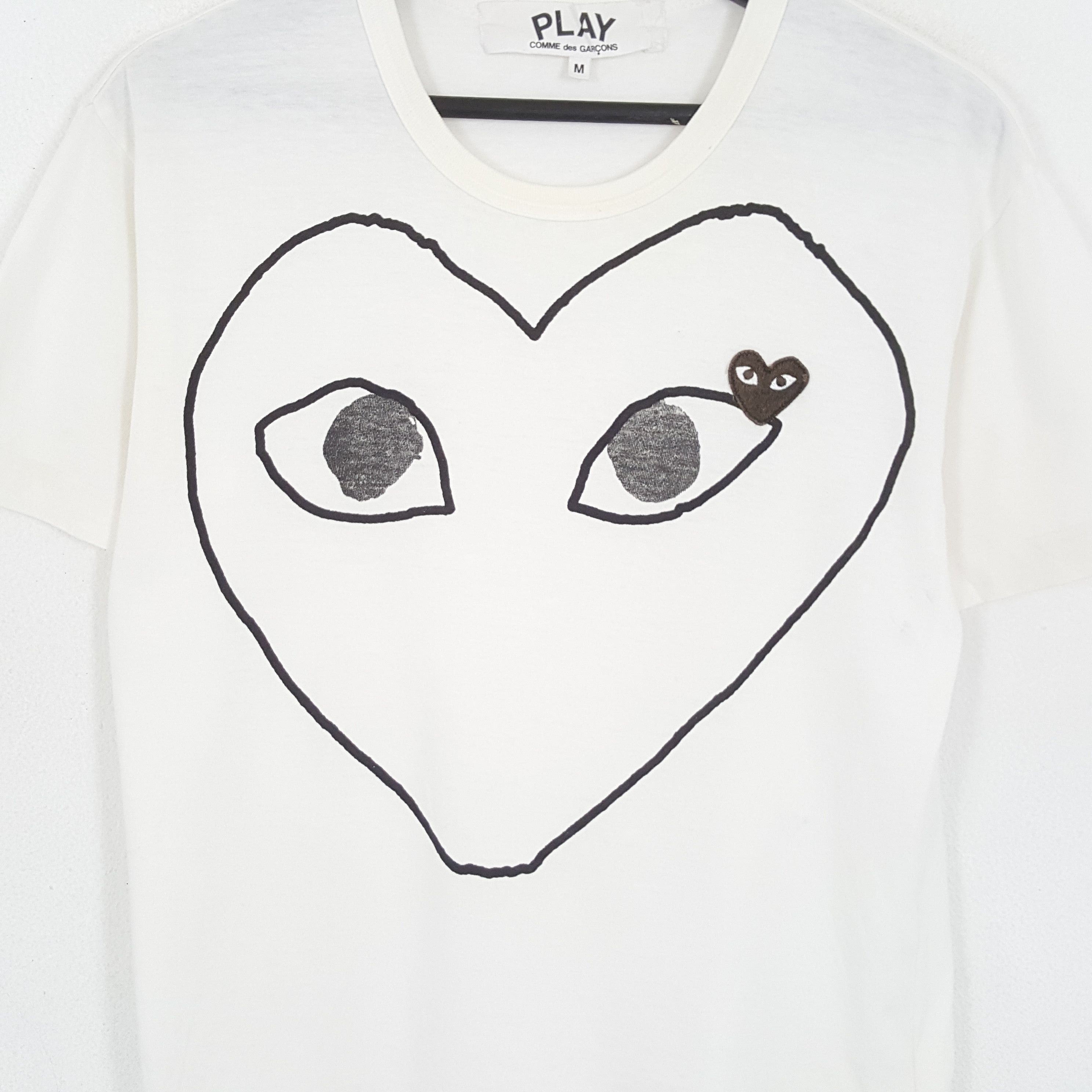 Comme des Garcons PLAY COMME DES GARCONS PLAY Fashion Designer Brand Tshirt Size US M / EU 48-50 / 2 - 2 Thumbnail