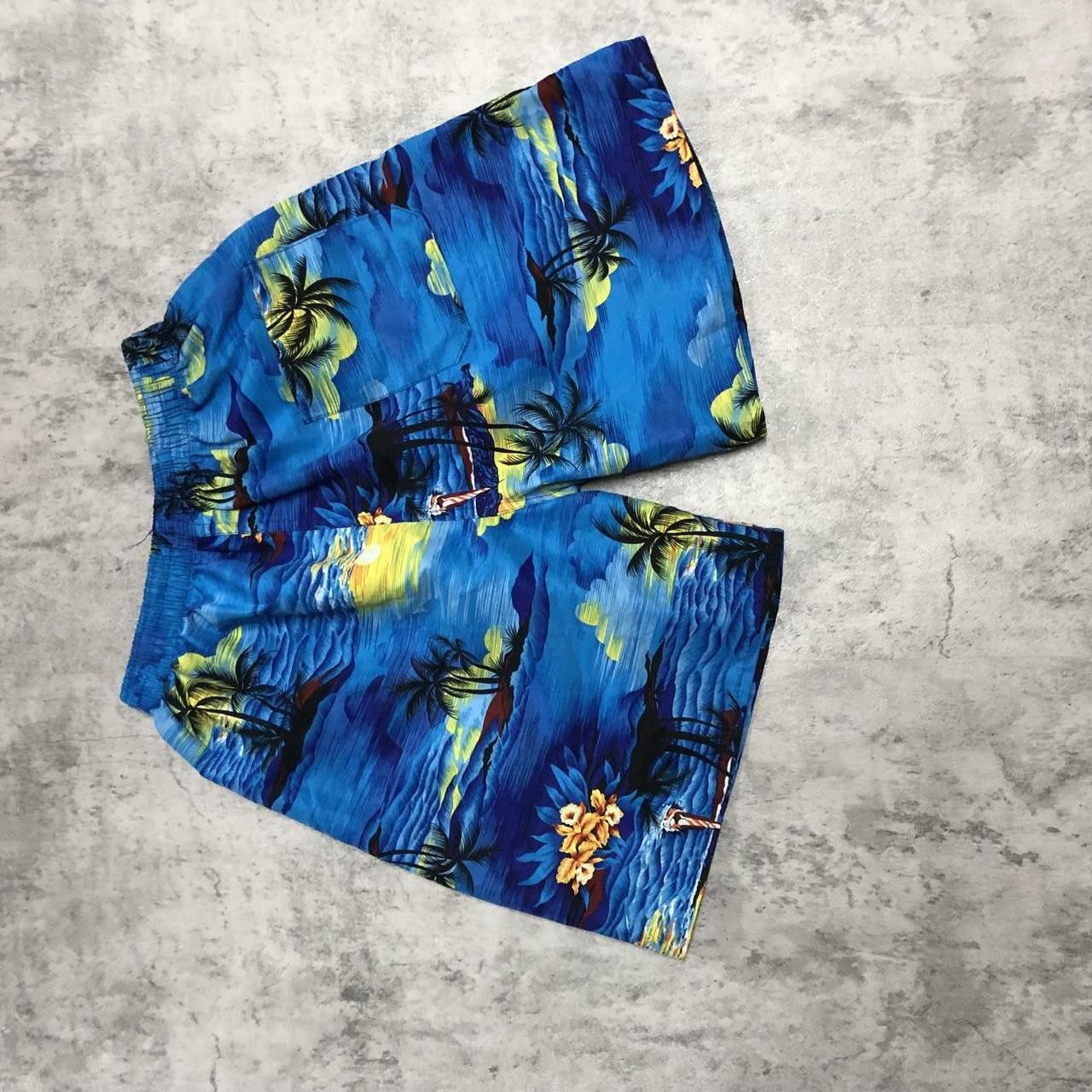 Other Blue and yellow Hawaiian swim trunks #HawaiianVibes Size US 30 / EU 46 - 3 Thumbnail
