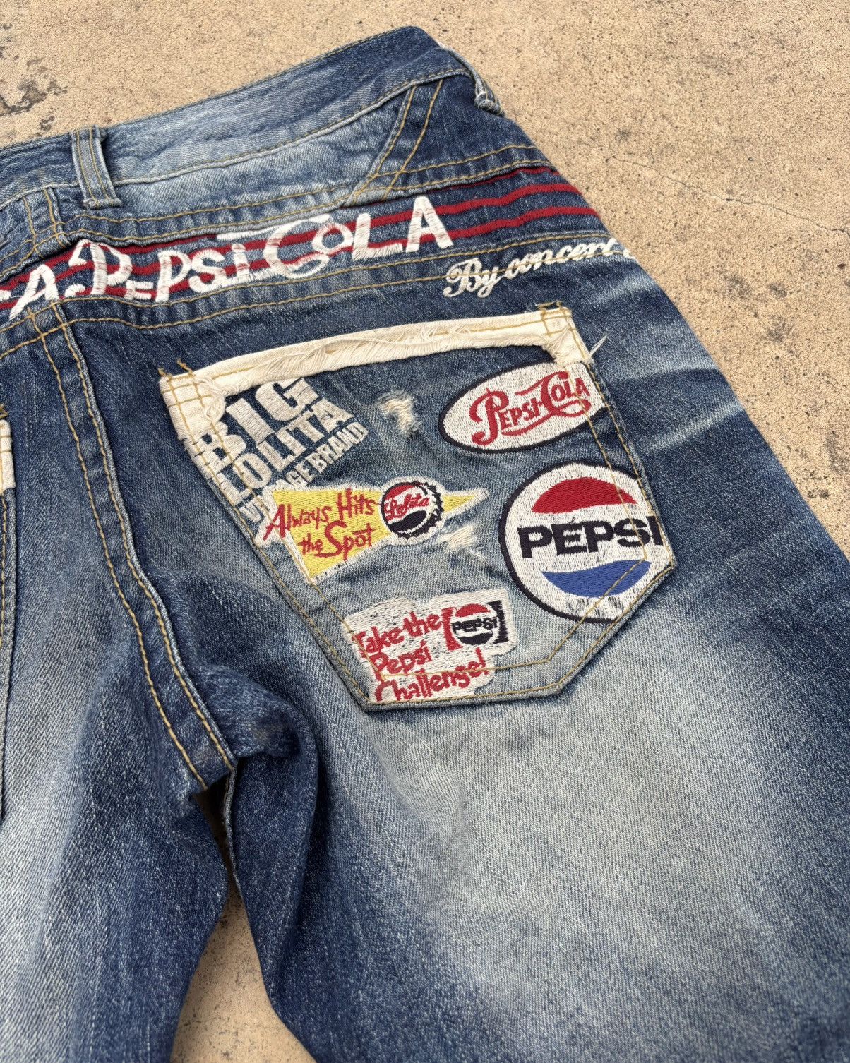 If Six Was Nine Thrashed Distressed LOLITA PEPSI Jeans ERD Grunge Size US 32 / EU 48 - 11 Thumbnail