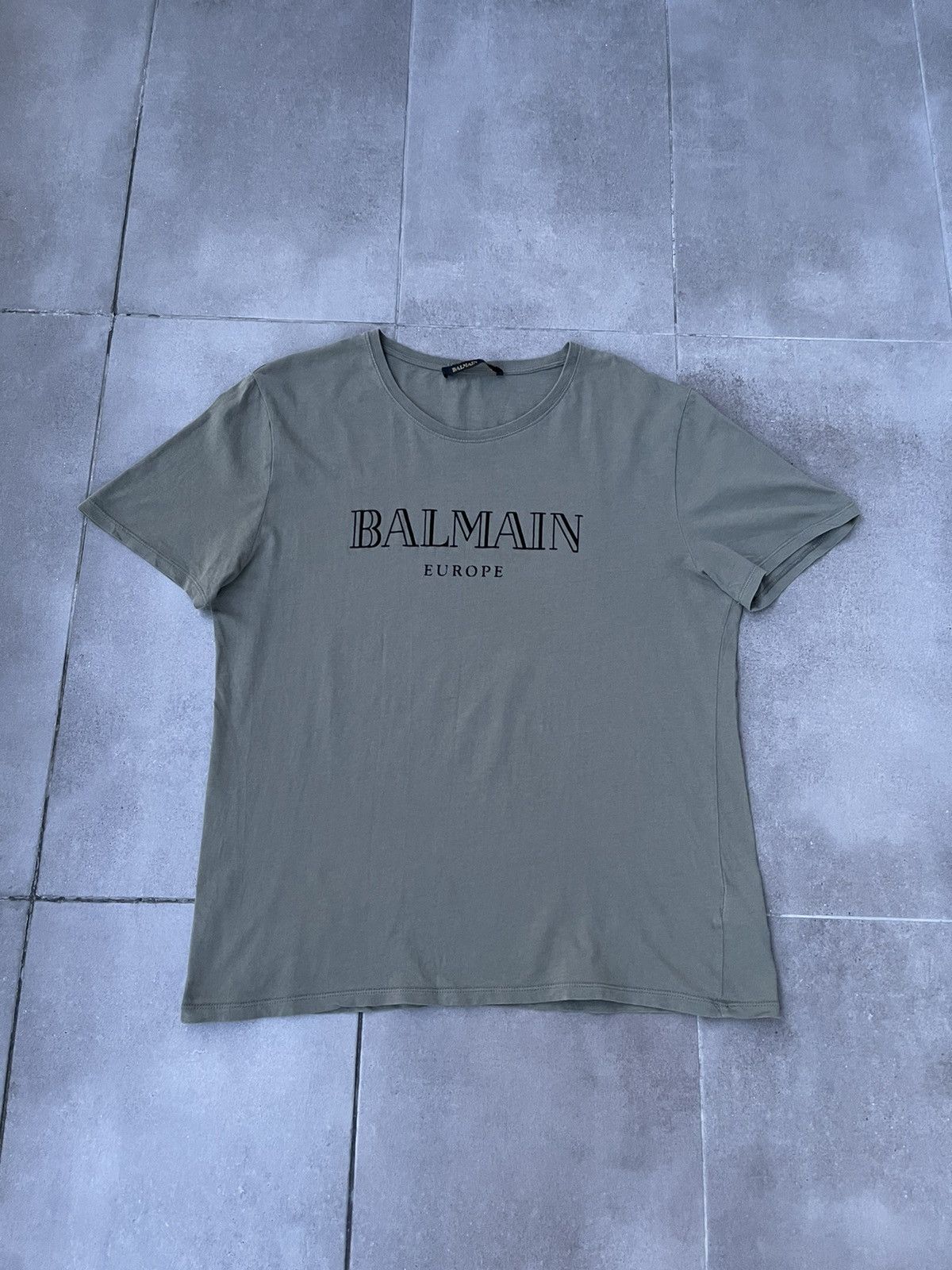 Balmain FW15 Balmain X HM Big Logo Swamp Green Short Sleeve T-Shirt Size US M / EU 48-50 / 2 - 1 Thumbnail