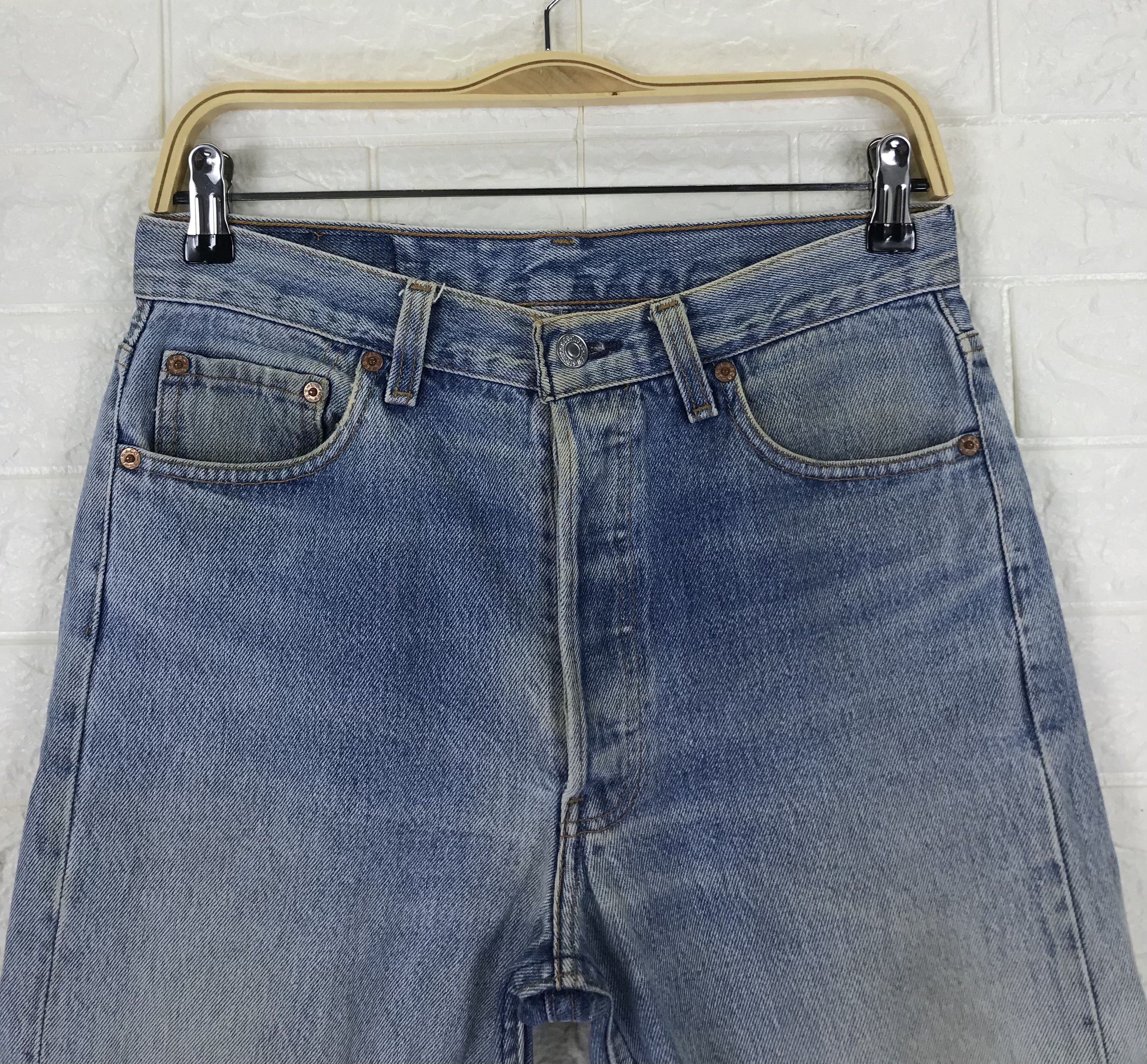 Levi's Vintage Levi's 501 Faded Blue Jeans Size US 30 / EU 46 - 2 Thumbnail