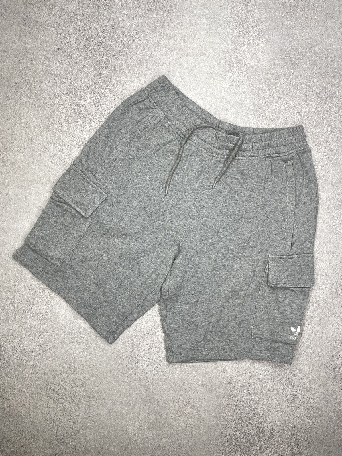 Adidas Mens Adidas Cargo Shorts Grey Size M Size US 32 / EU 48 - 1 Thumbnail