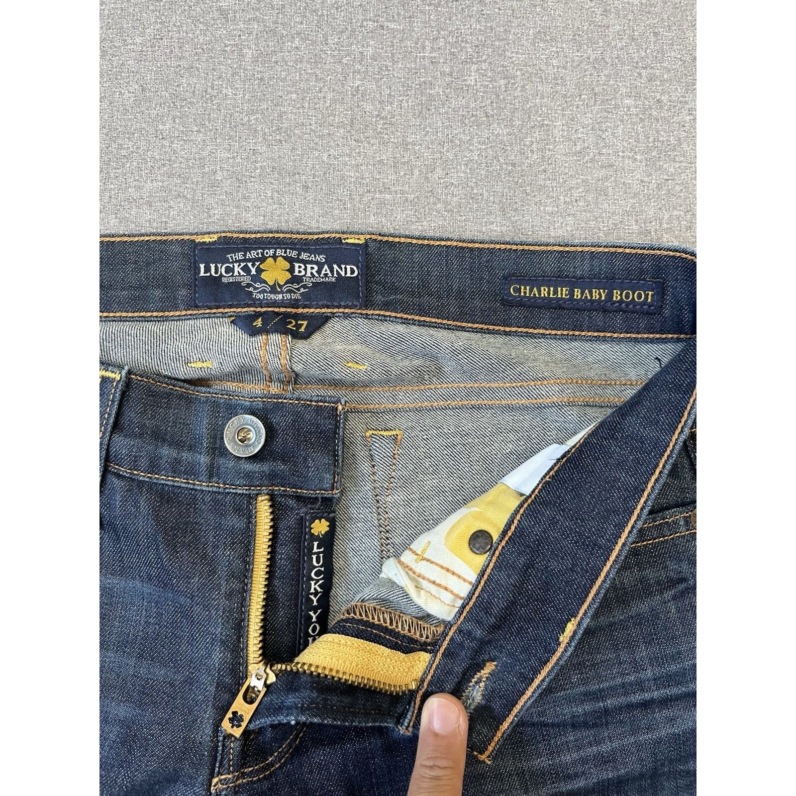 Lucky Brand Lucky Brand Jeans women 4/27 Charlie Baby Boot Dark Wash Size 27" / US 4 / IT 40 - 3 Thumbnail