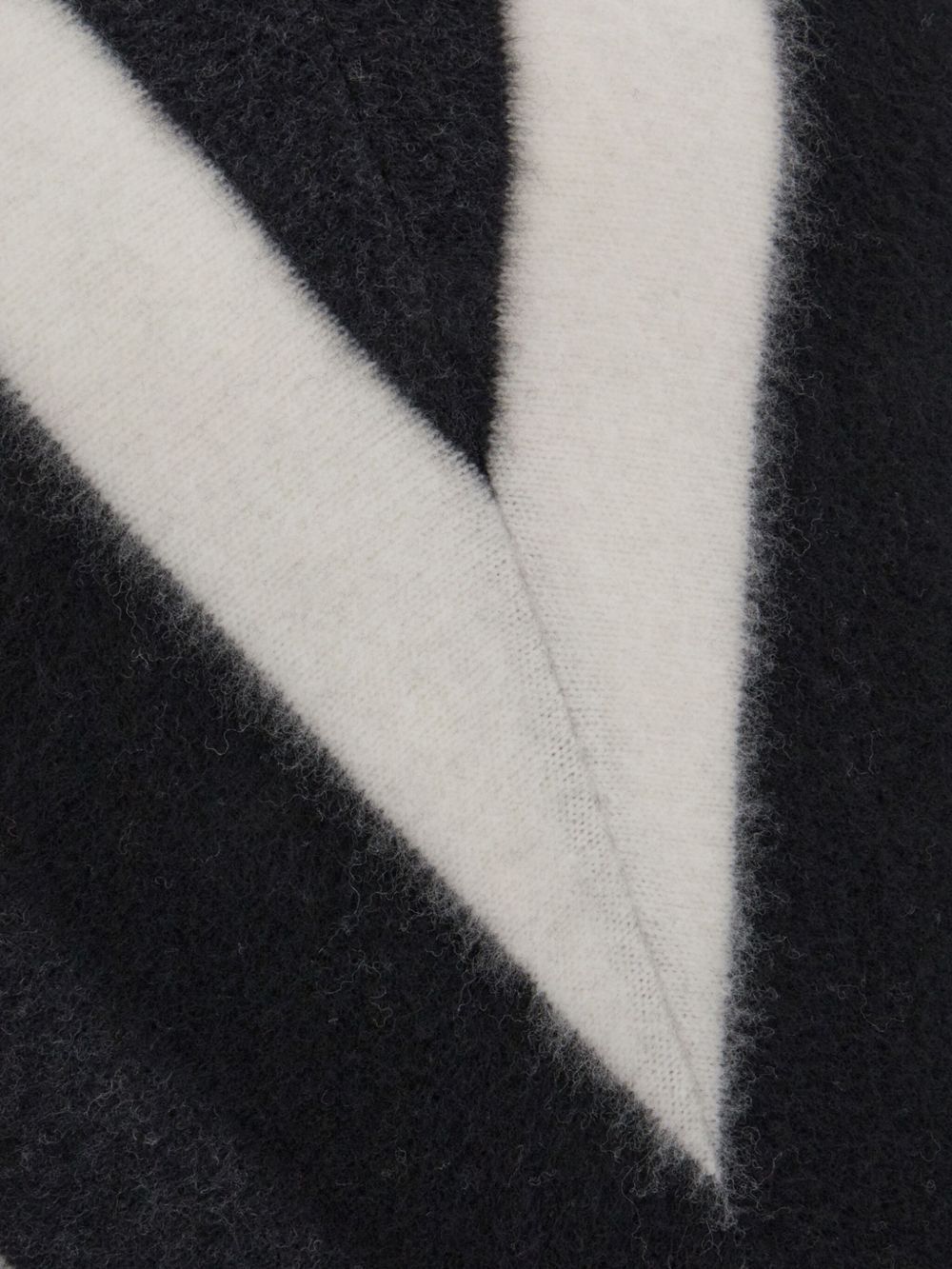 Saint Laurent Paris o1s1wg110925 Turtleneck Sweater in Chevron Wool Multicolor Size US L / EU 52-54 / 3 - 3 Thumbnail