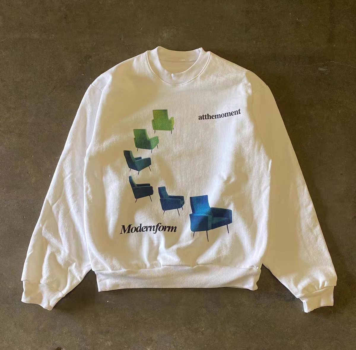 Designer × Japanese Brand White casual retro chair print cotton sweatshirt Size US L / EU 52-54 / 3 - 1 Thumbnail