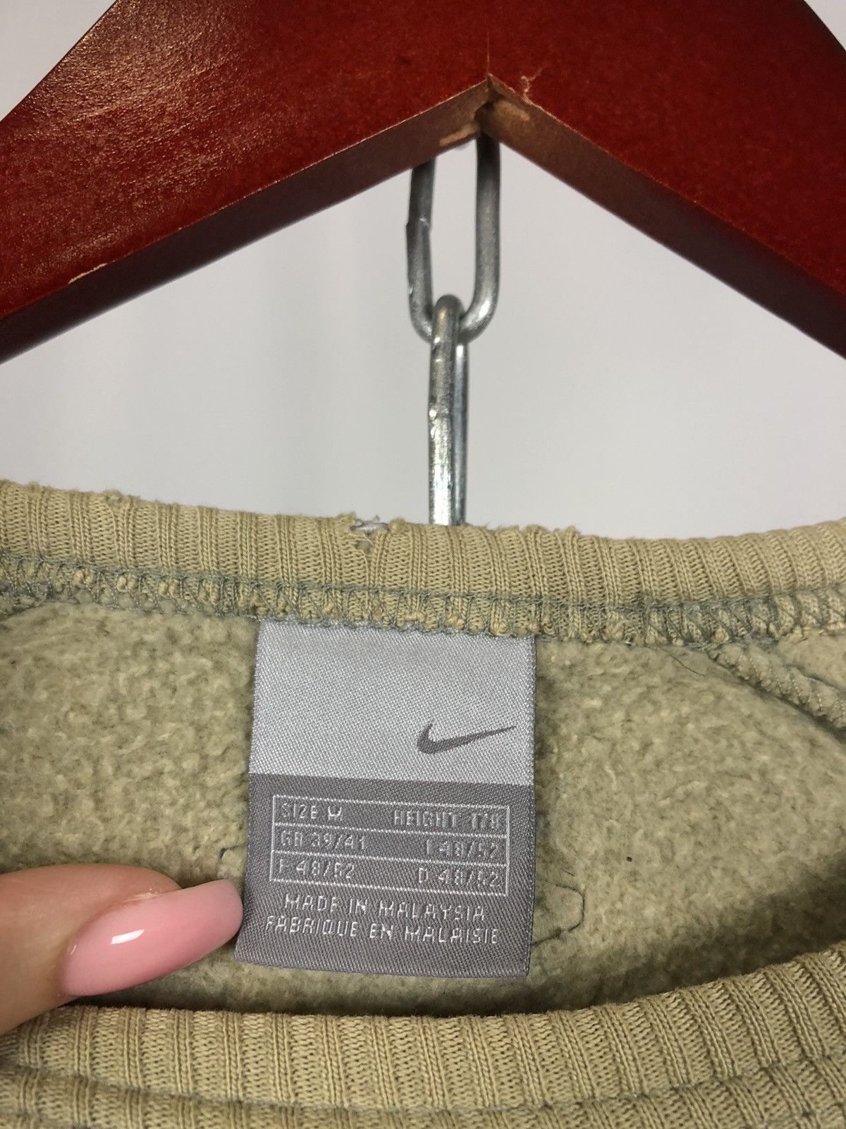 Nike Nike vintage sweatshirt swoosh size M Size US M / EU 48-50 / 2 - 3 Thumbnail
