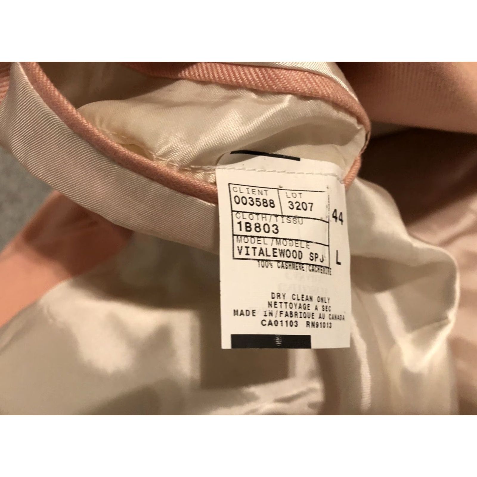 Jack Victor VINTAGE Jack Victor Sport Coat Blazer Pink Cashmere Jacket Long 44 Mens Regular Long Sleeve 3-Button Size 44R - 6 Thumbnail