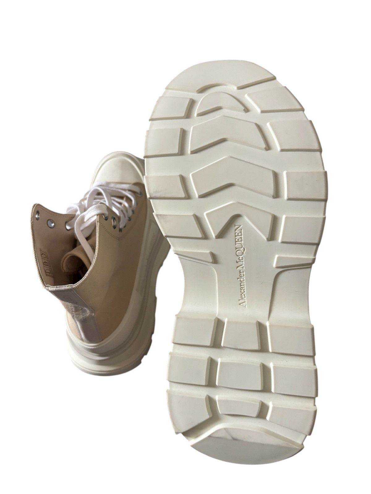 Alexander McQueen Alexander McQueen Tread Slick Sneakers Size US 9 / IT 39 - 6 Thumbnail