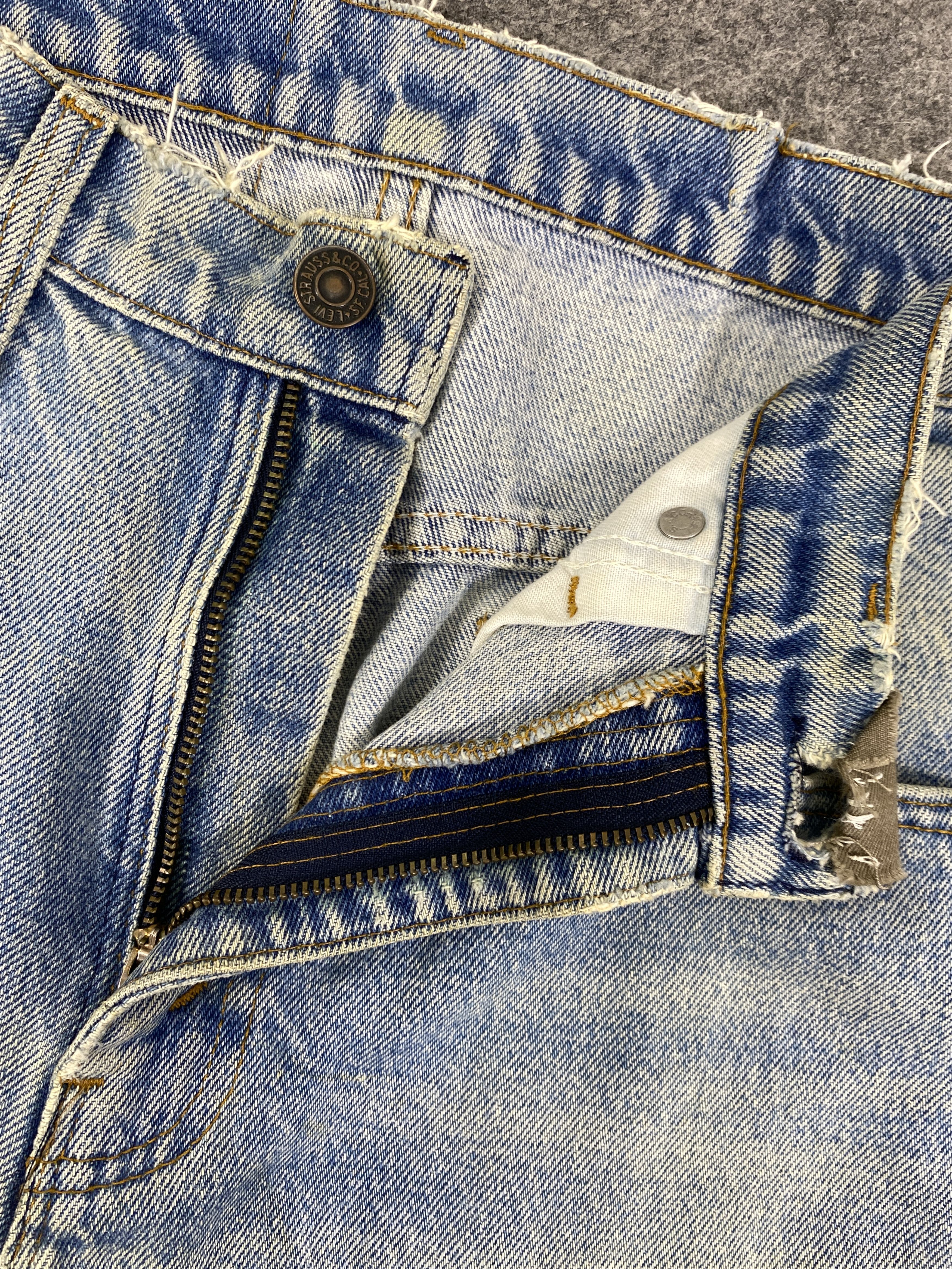 Levi's Light Blue Wash Vintage Levis 509 Orange Tab 31x30.5 -JN3233 Size US 31 - 6 Thumbnail