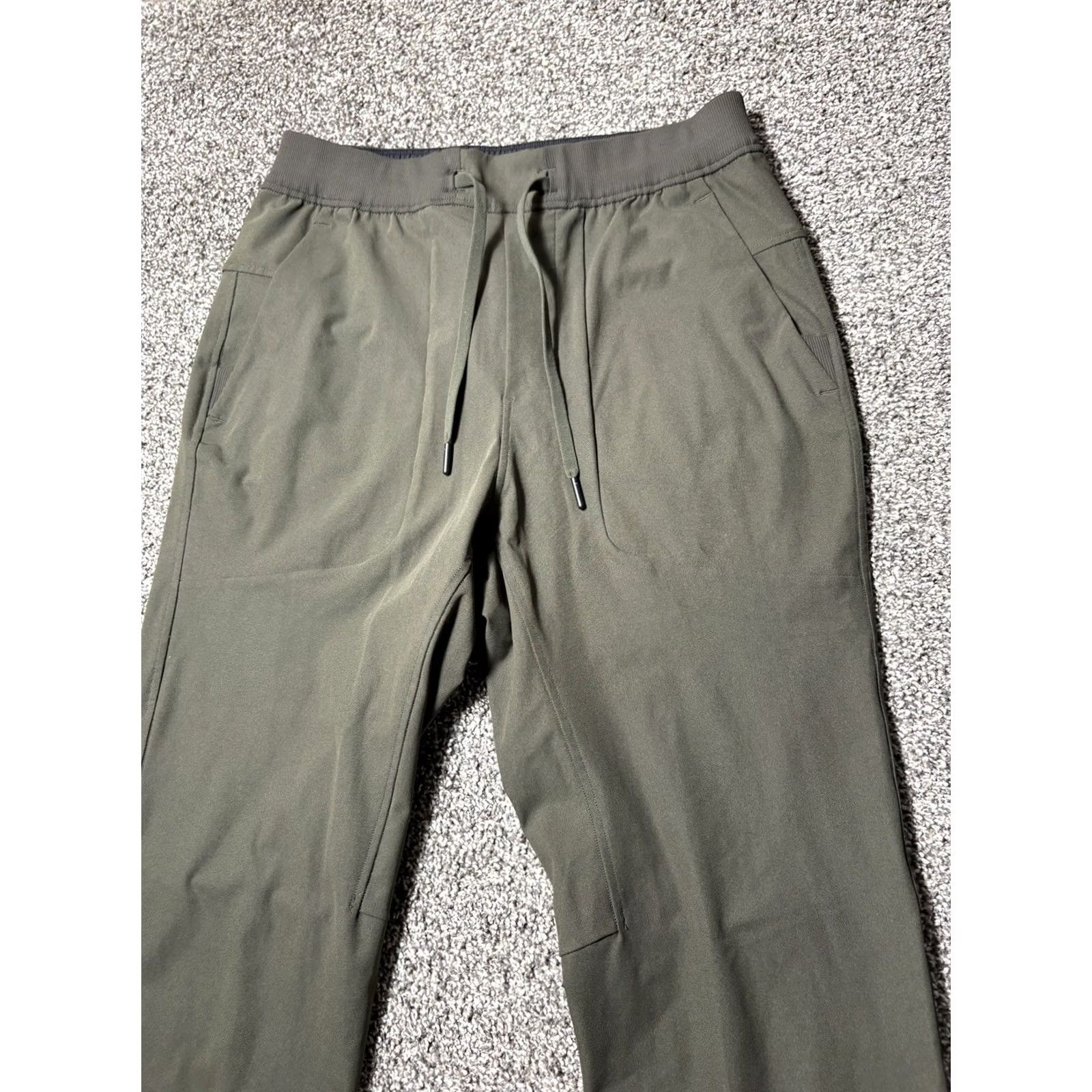 Lululemon Lululemon ABC Jogger Pants Men Medium Green Olive Stretch Warpstreme Gym LM5574s Size US 31 - 3 Thumbnail