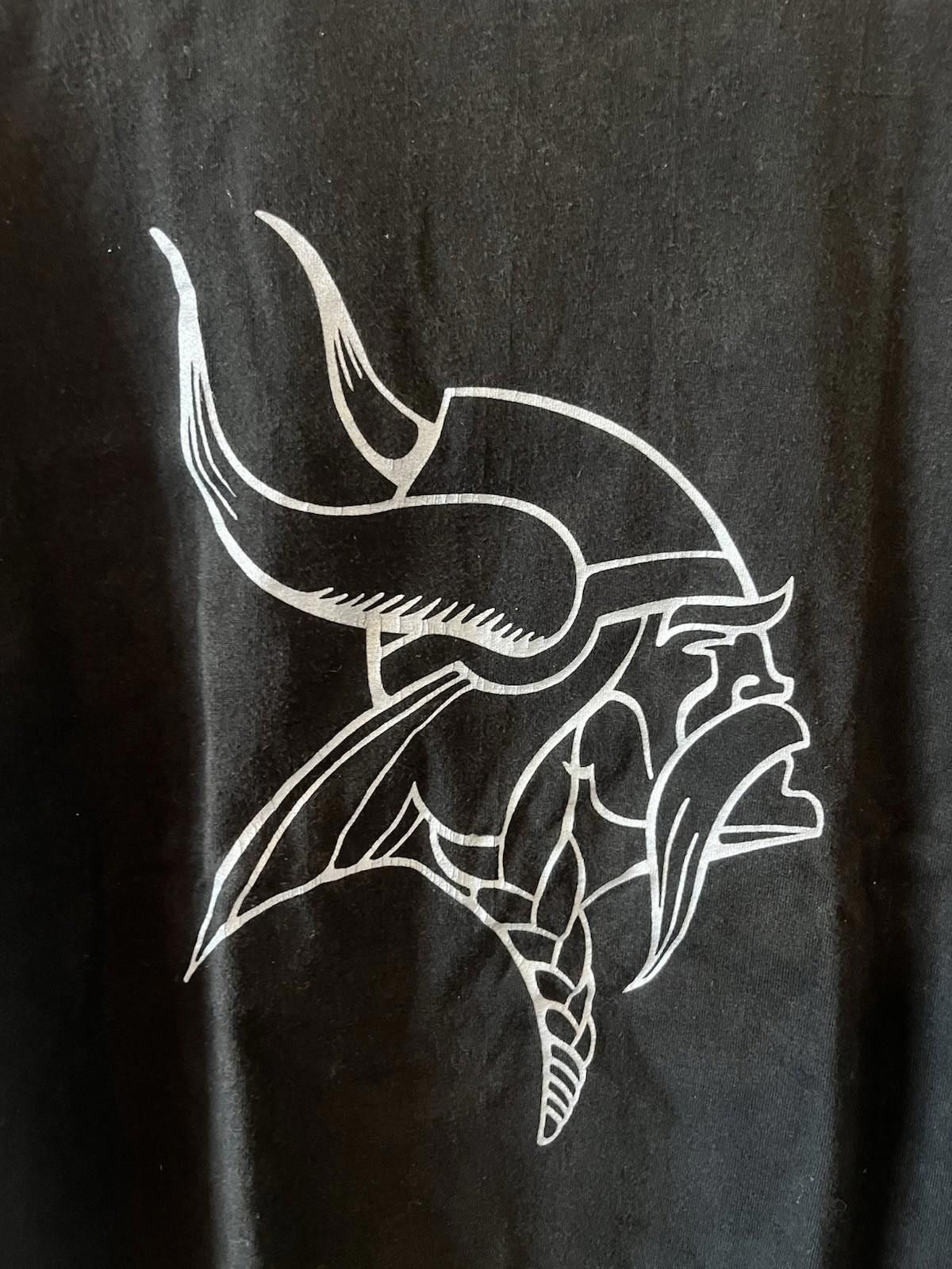 CSA VTG Minnesota Vikings Fine Line Outline Graphic Black L NFL Size ONE SIZE - 2 Thumbnail