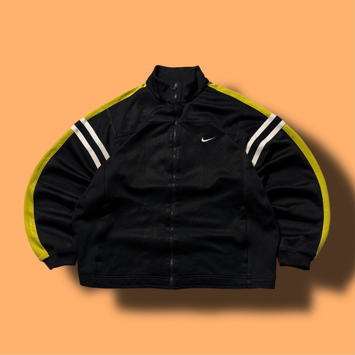 Nike × Vintage 90s Nike Vintage Big Logo Oversize Boxy Fit Track Jacket Size US L / EU 52-54 / 3 - 2 Thumbnail