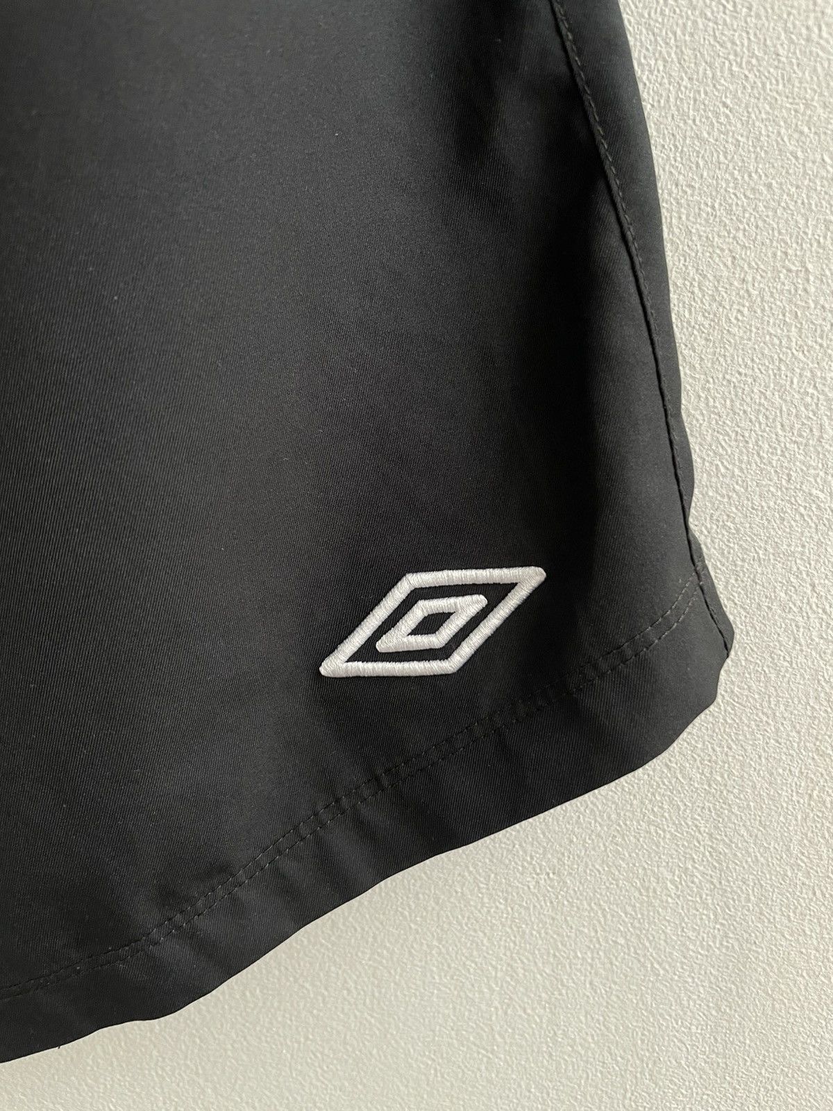 Umbro Southampton 2010 2011 125TH Football Shirt Soccer Jersey Size US XL / EU 56 / 4 - 19 Thumbnail