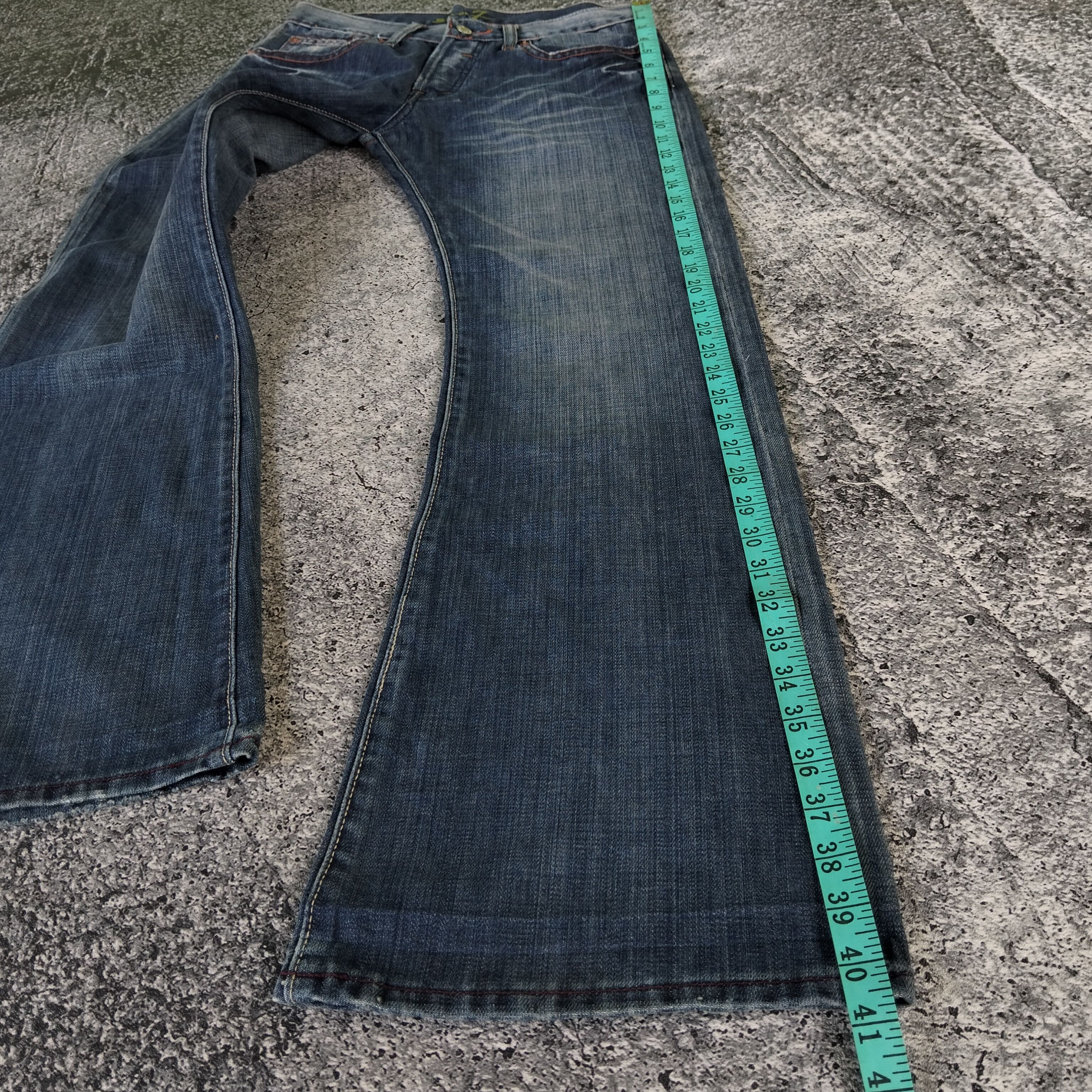 7 For All Mankind 7 For All Mankind Flared Button Fly Blue Wash Faded Jeans Size US 30 / EU 46 - 14 Thumbnail