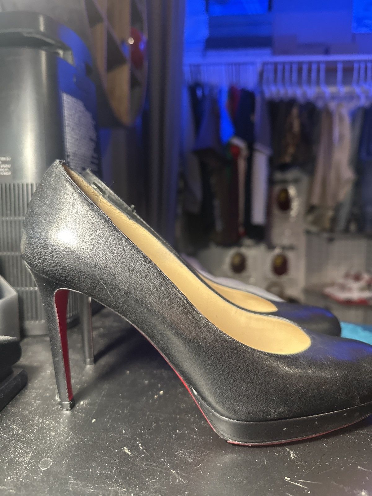 Christian Louboutin Christian Louboutin red bottom heels Size US 7.5 / IT 37.5 - 3 Thumbnail