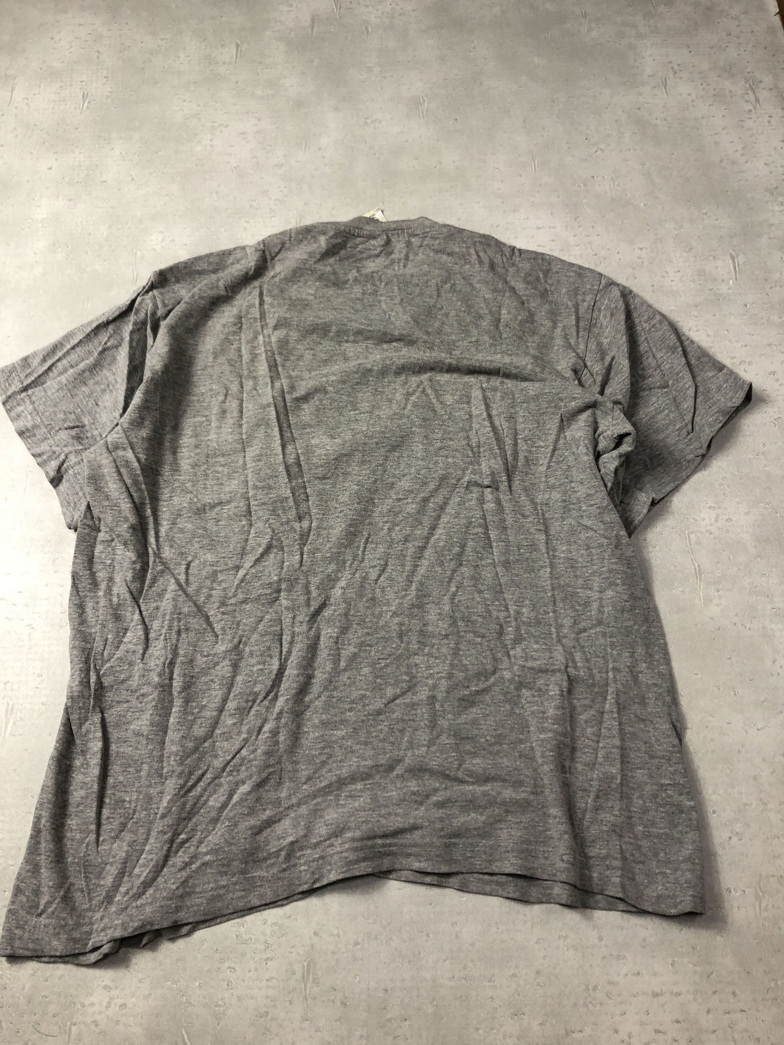 Vintage Vintage graphic tee t-shirt 23-5-56 75 Size US M / EU 48-50 / 2 - 2 Thumbnail