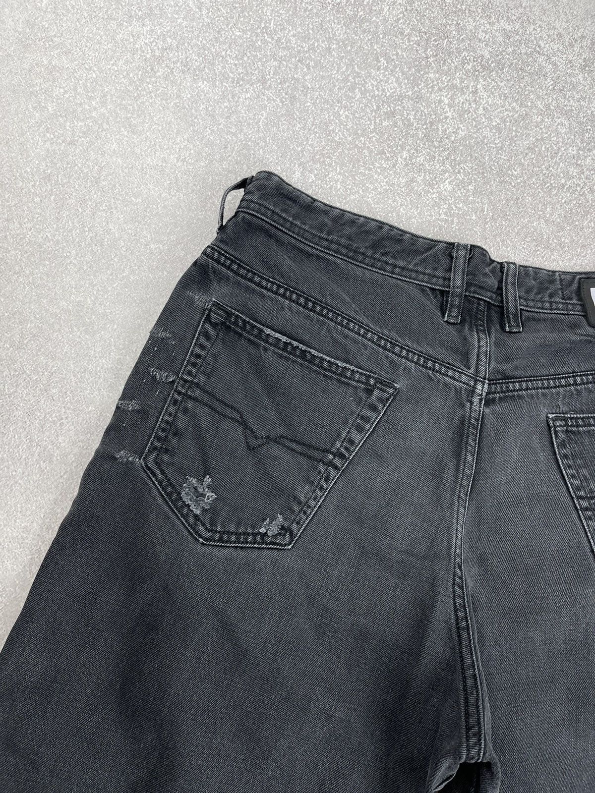 Diesel Diesel D-Willoh Denim Shorts Size 29 Size US 29 - 7 Thumbnail