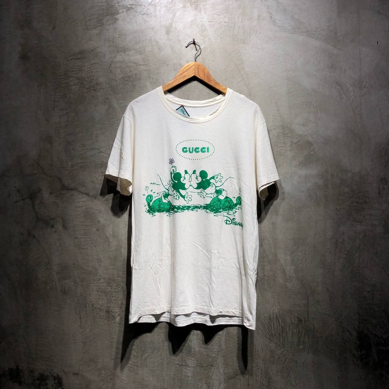 Gucci Gucci X Disney Mickey and Minnie Cartoon pattern tee Size US M / EU 48-50 / 2 - 1 Thumbnail