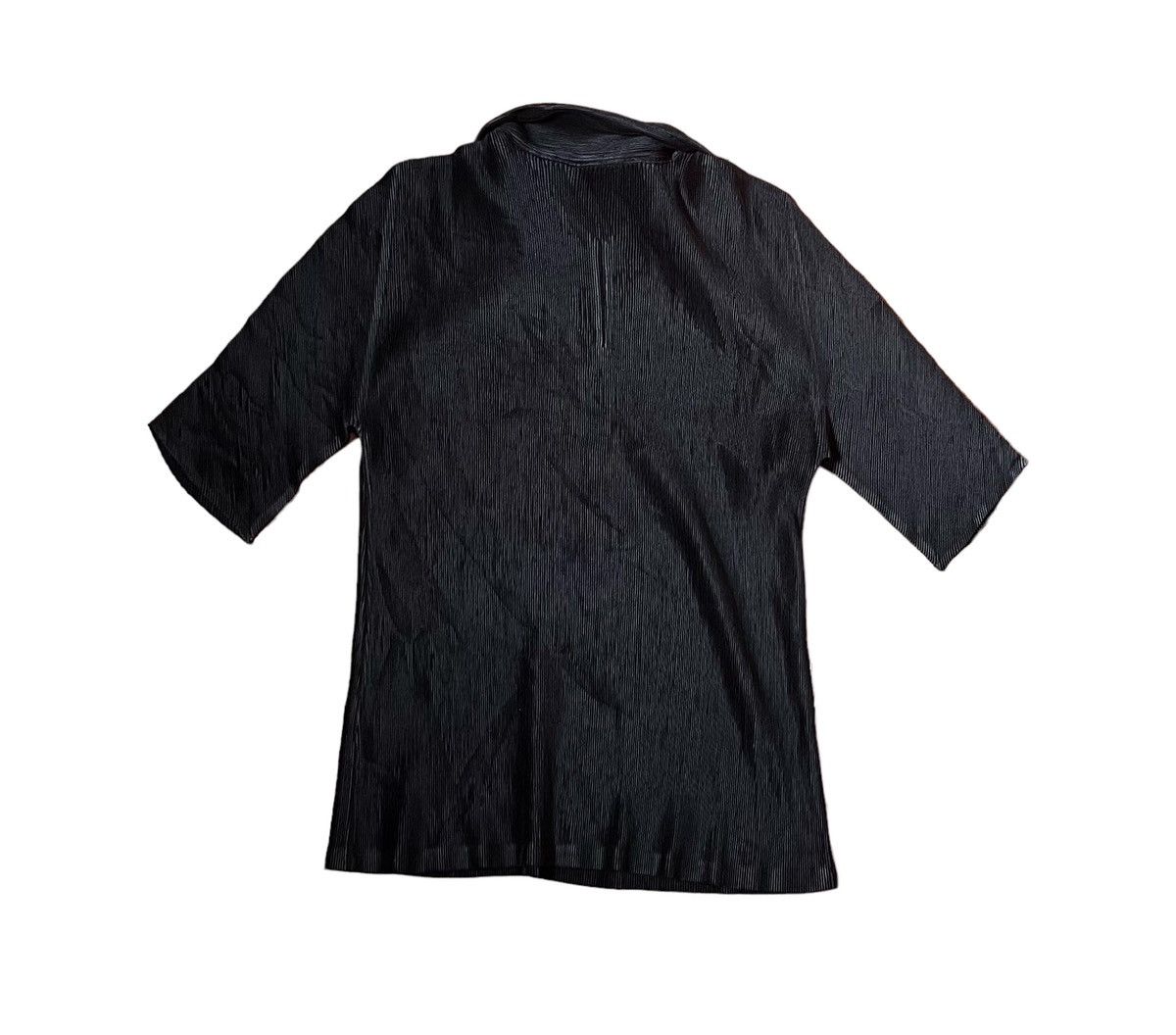 Pleats Please Issey Miyake *FINAL DROP* TAX FREE 🇺🇸 issey miyake pleats black polo Size S / US 4 / IT 40 - 6 Thumbnail