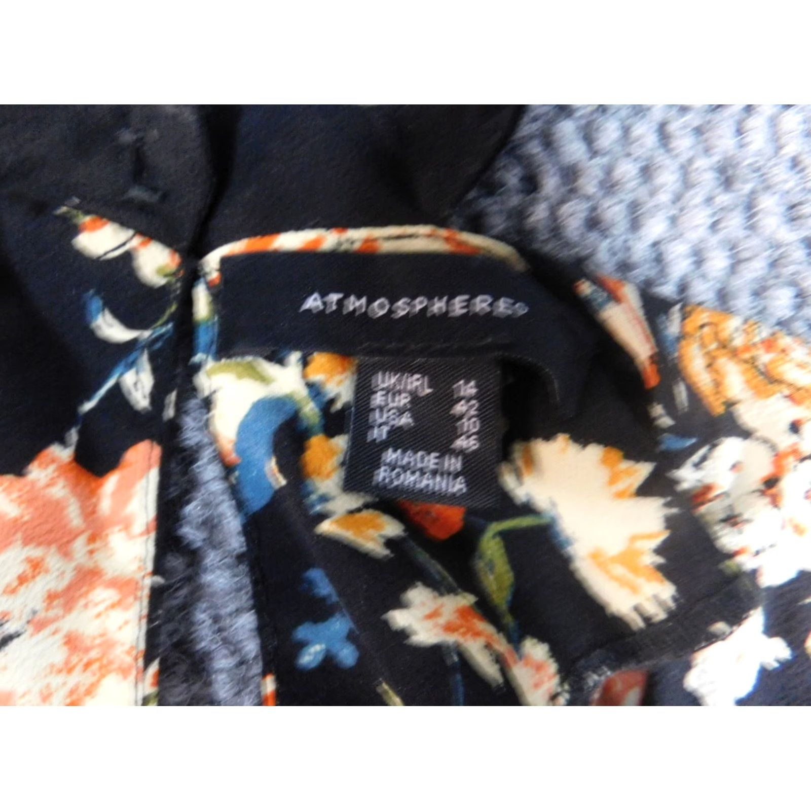 Vintage Atmosphere Blouse Womens 10 Black Floral pullover Size L / US 10 / IT 46 - 5 Thumbnail
