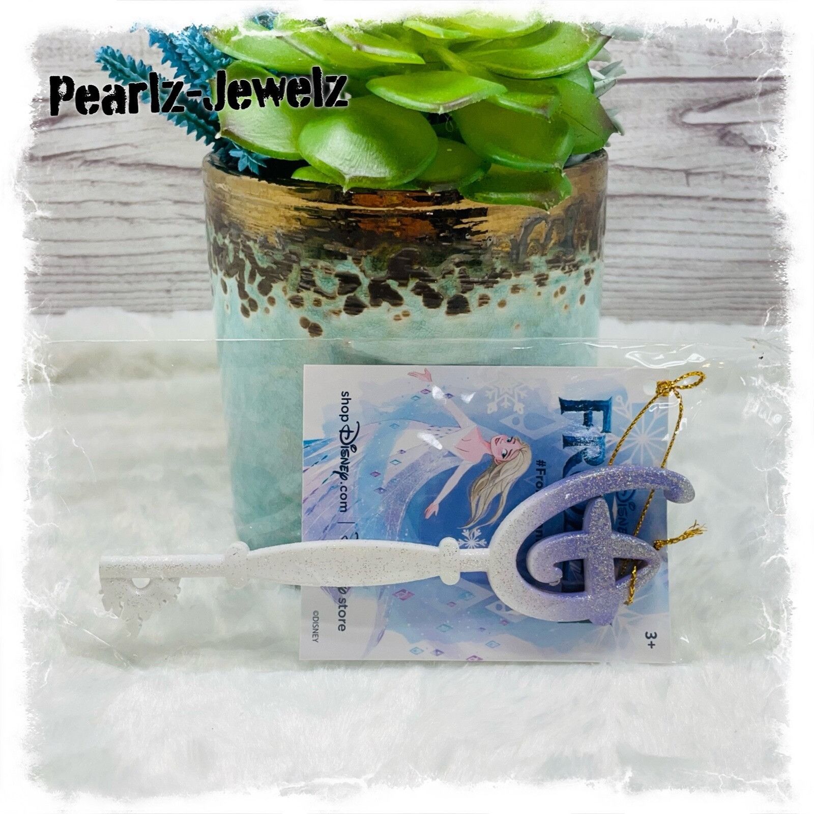 Disney Disney Store Frozen 2 Elsa Anna Glitter Fan Fest Limited Edi Size ONE SIZE - 1 Thumbnail