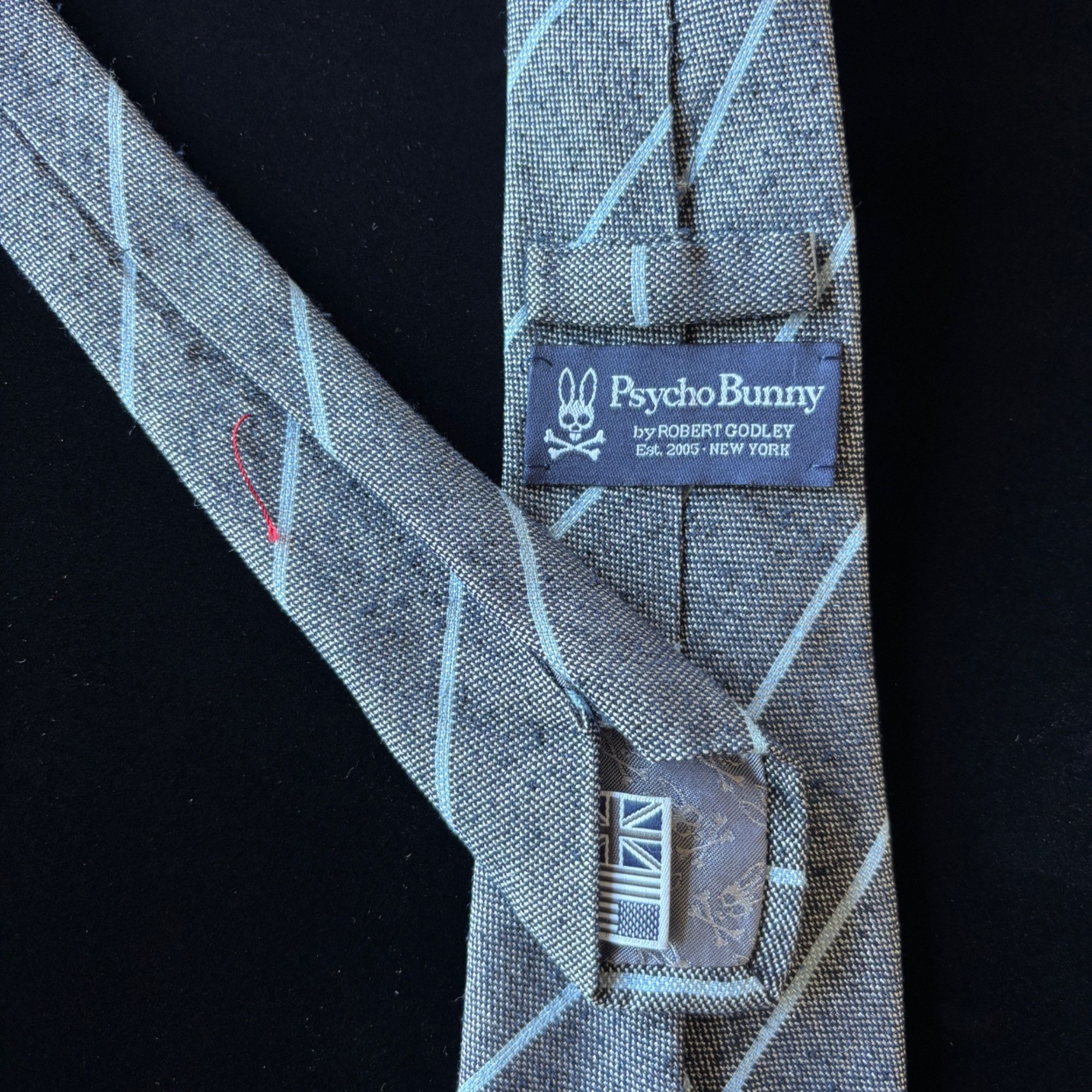 Psycho Bunny Psycho Bunny Tie Gray Pinstripe Silk Made in USA Skull Cross Size ONE SIZE - 2 Thumbnail