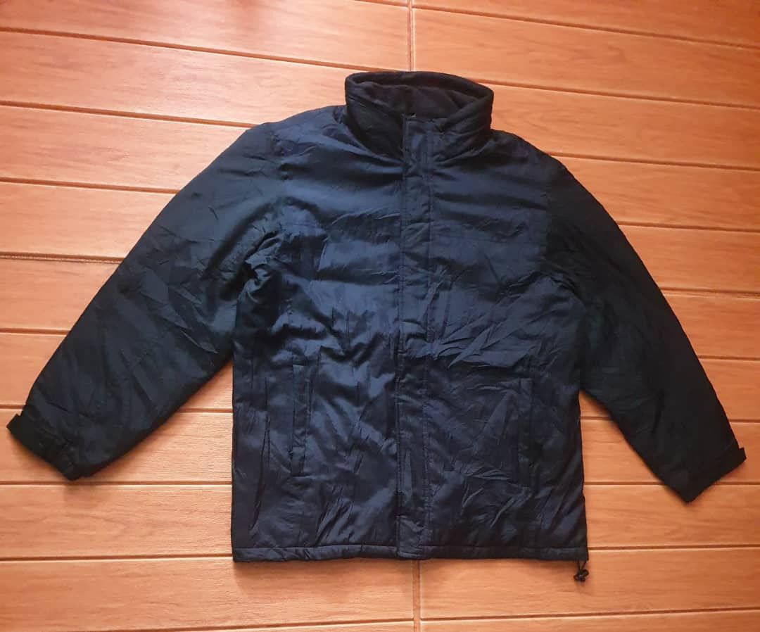 Uniqlo Uniqlo black colour puffer jacket Size US L / EU 52-54 / 3 - 4 Thumbnail
