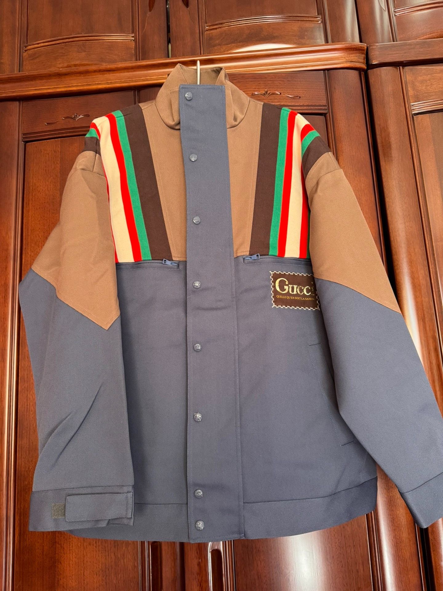Gucci Stripe stitching letter logo zipper jacket 2501-Nexta