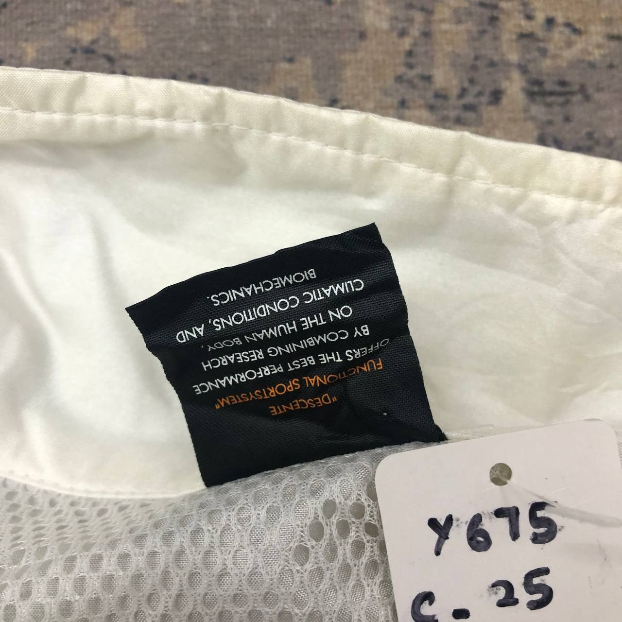 Descente Y675 EAST ASIAN GAMES 2001 OSAKA DESCENTE JACKETS Size US L / EU 52-54 / 3 - 12 Thumbnail