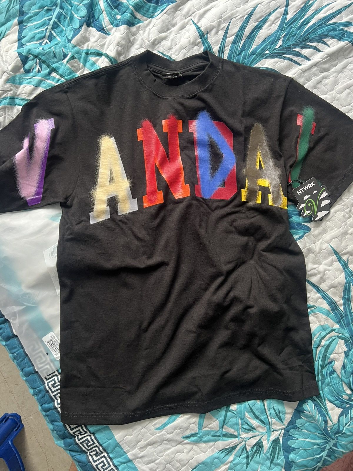 Vandal A NTWRK: “Vandal” T-Shirt Size US M / EU 48-50 / 2 - 2 Thumbnail