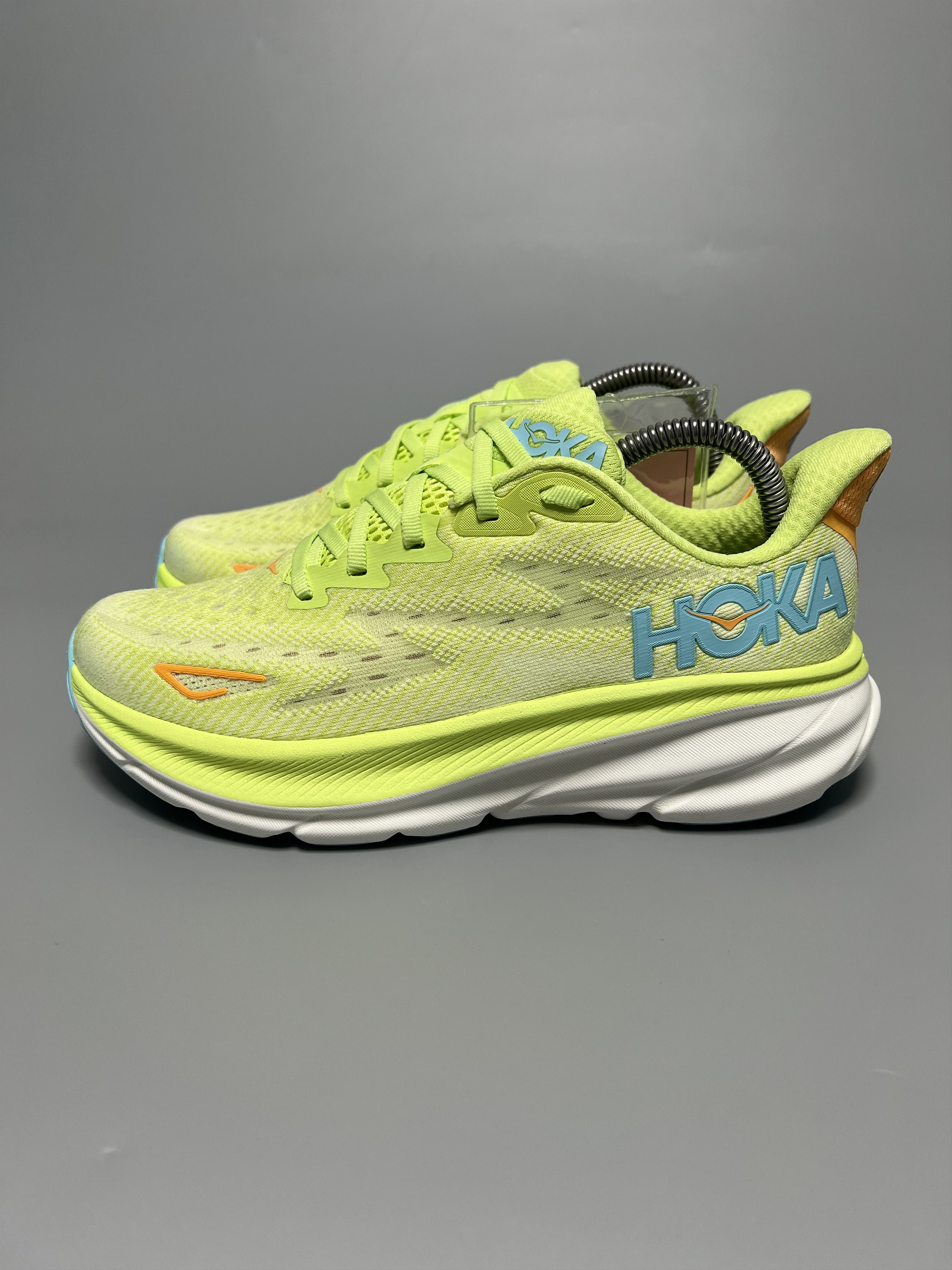 Hoka 7B Hoka One One Clifton 9 Running Shoes Walking Gym Size US 7 / IT 37 - 2 Thumbnail