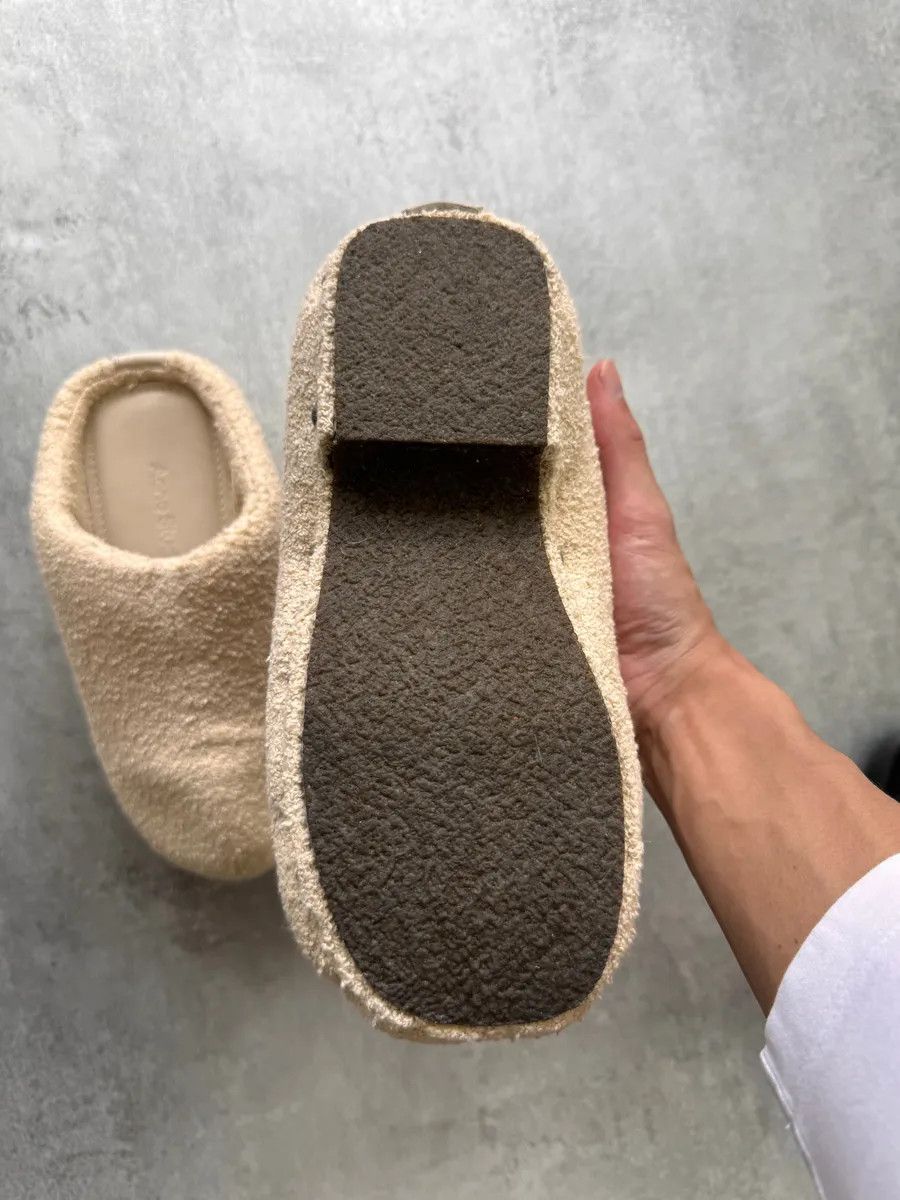 Acne Studios Acne Studios Beige Shearling Clogs Size US 6 / IT 36 - 5 Thumbnail