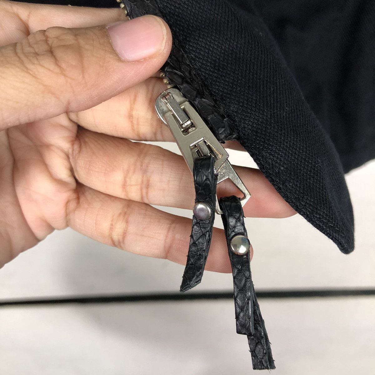 Vintage 📌Vintage Cropped Biker Jacket Visconf Made in Italy Size US M / EU 48-50 / 2 - 16 Thumbnail